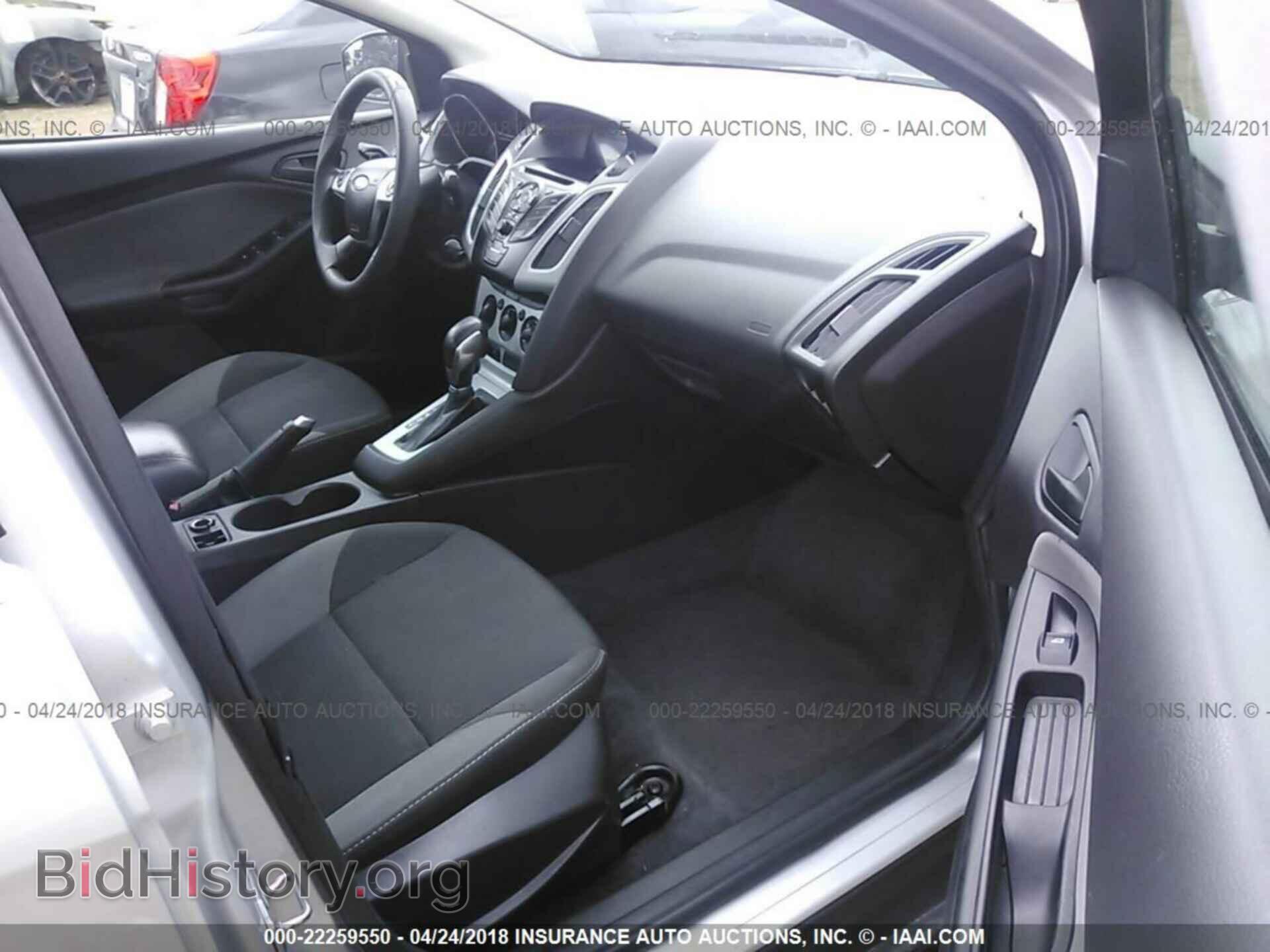 2012 Ford Focus - VIN: 1FAHP3F20CL164351 - Photo 5