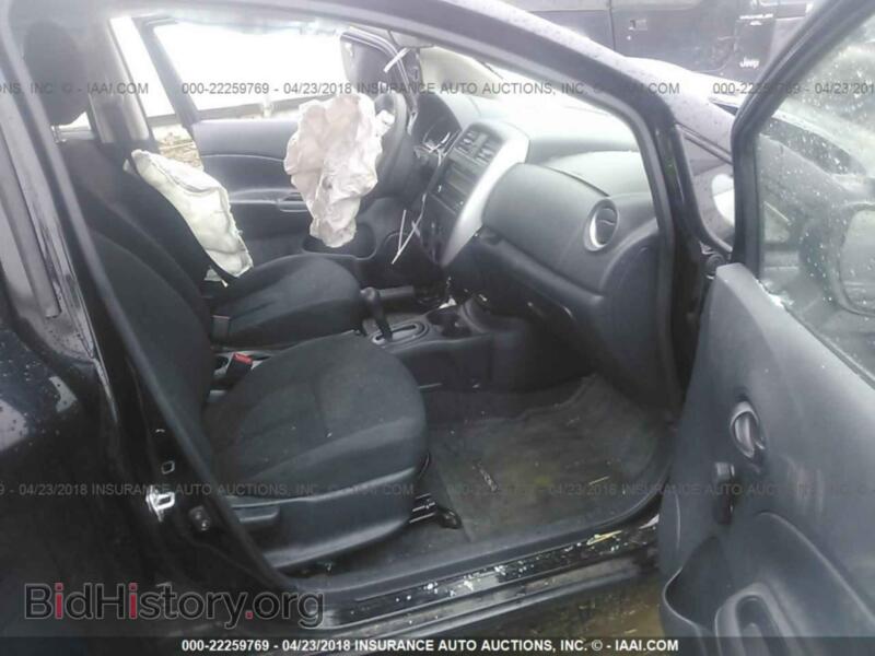 2016 Nissan VERSA NOTE (VIN 3N1CE2CP3GL381801) — фото 5 из 10