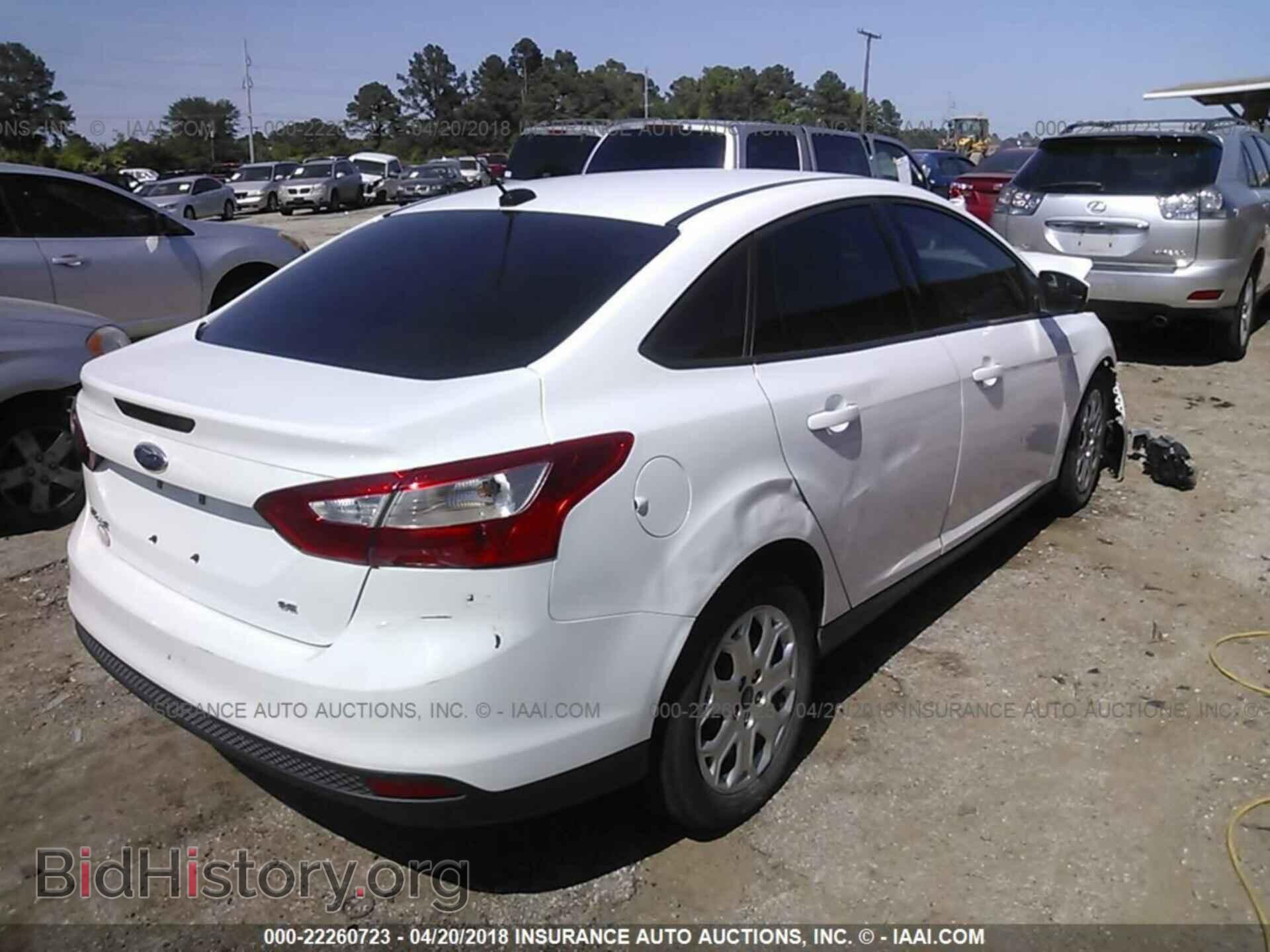 2012 Ford Focus - VIN: 1FAHP3F20CL250159 - Photo 4