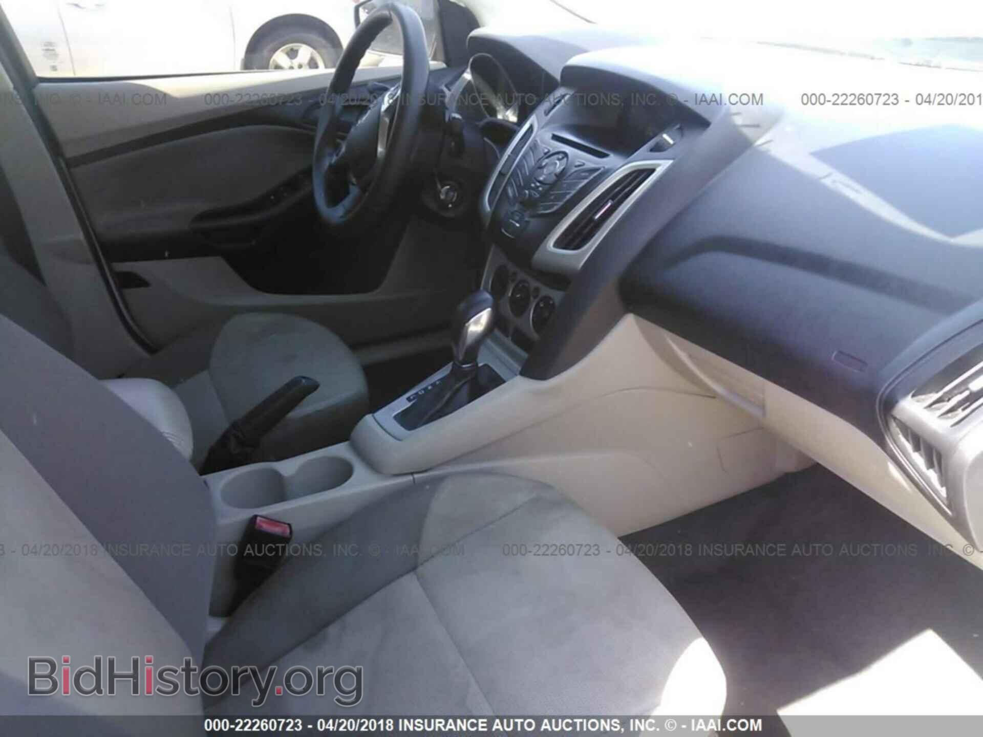 2012 Ford Focus - VIN: 1FAHP3F20CL250159 - Photo 5