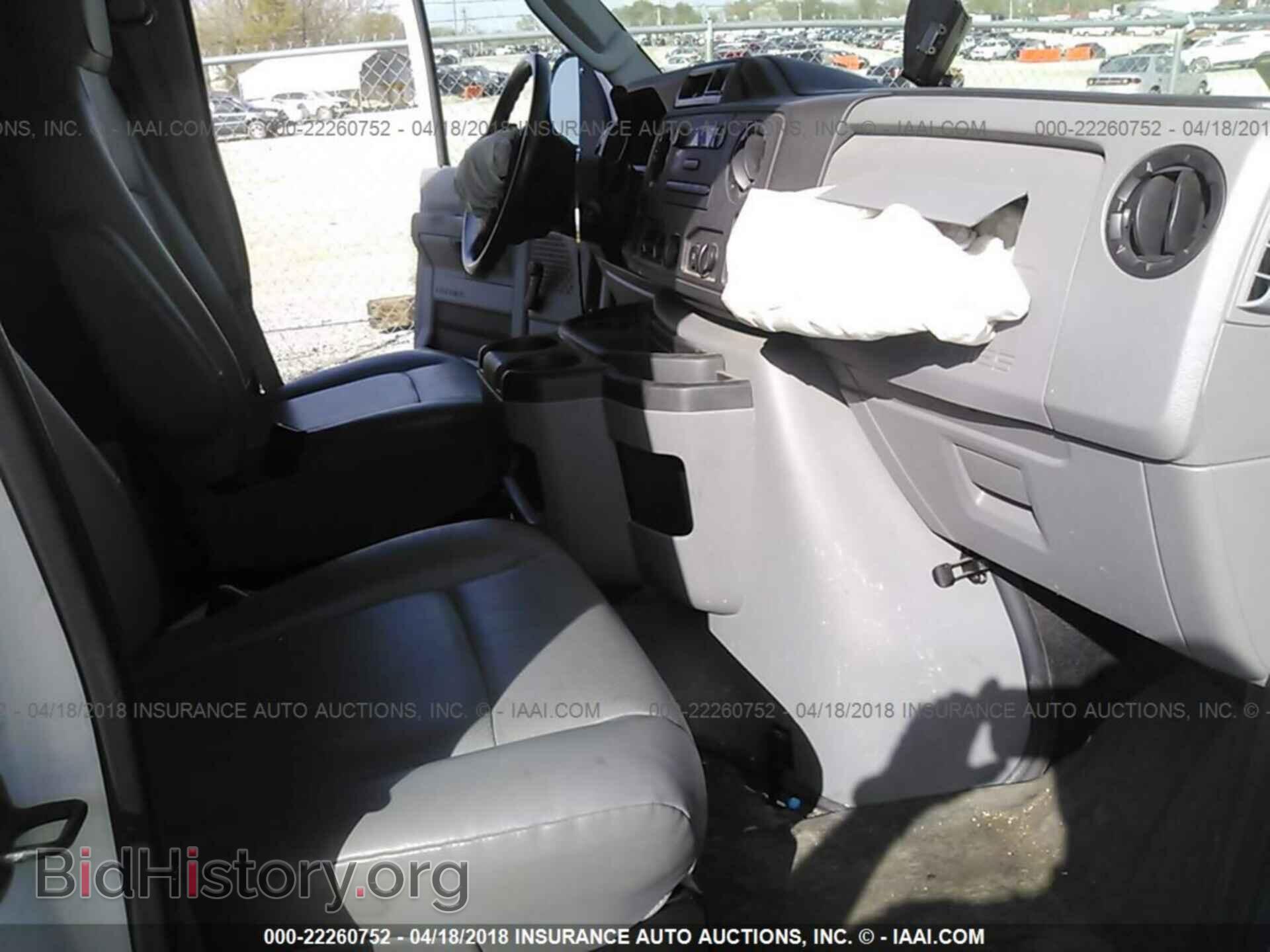 2014 Ford Econoline - VIN: 1FTNE2EW3EDA03930 - Фото 5