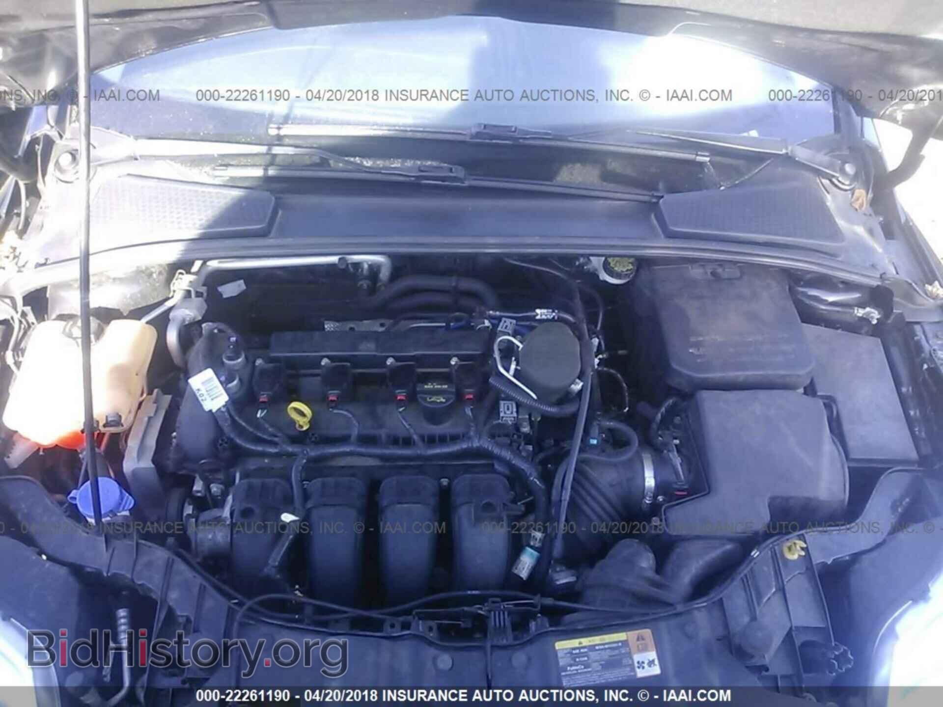 2014 Ford Focus - VIN: 1FADP3F2XEL211449 - Photo 10