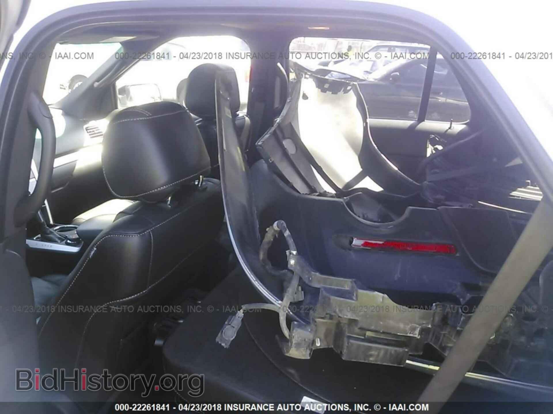 2014 Ford Explorer - VIN: 1FM5K8GT2EGA19089 - Photo 8