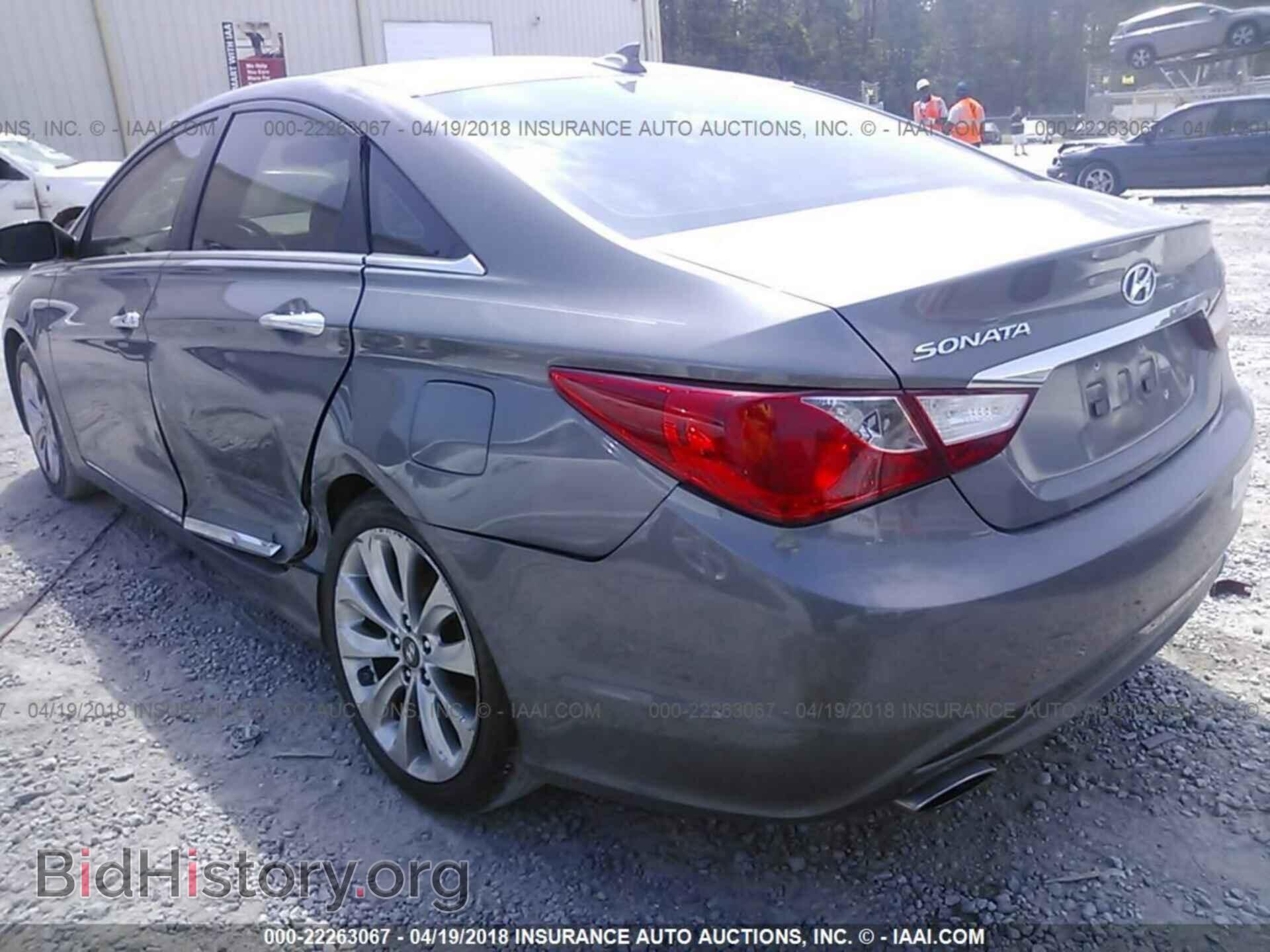 2012 Hyundai Sonata - VIN: 5NPEC4AC6CH361978 - Photo 3
