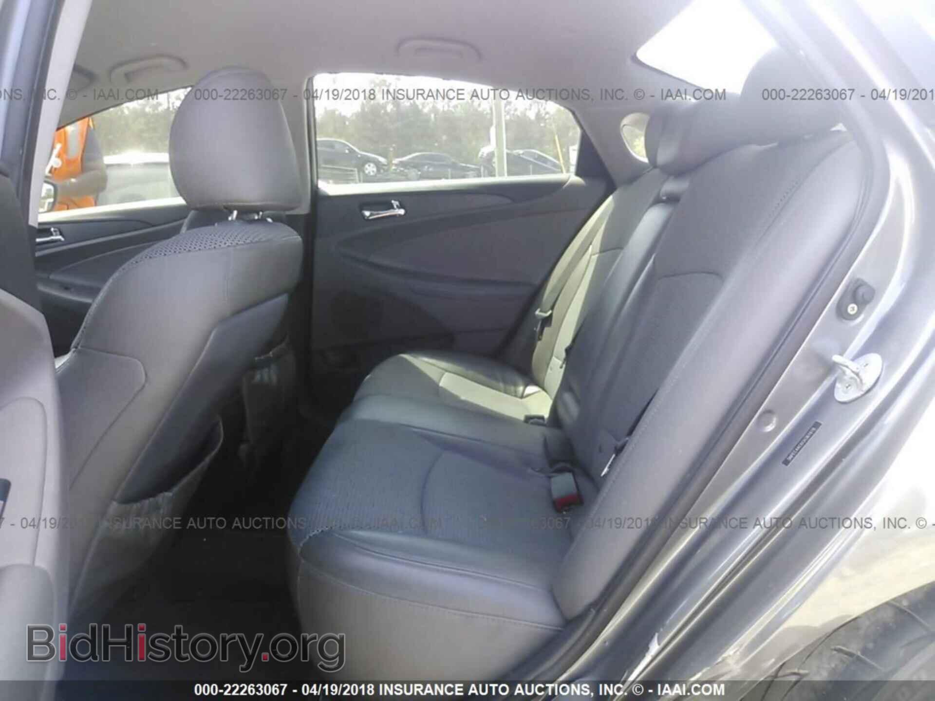 2012 Hyundai Sonata - VIN: 5NPEC4AC6CH361978 - Photo 8