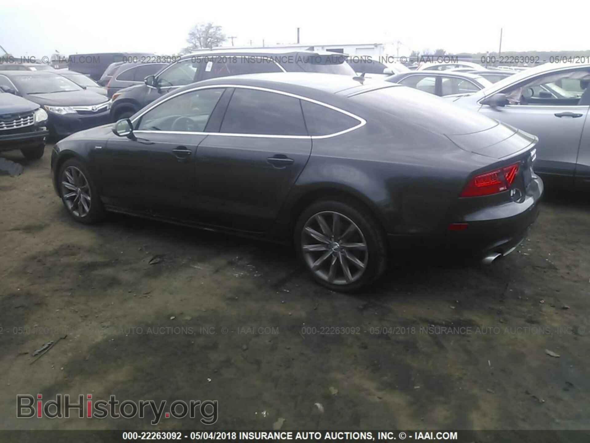 2012 Audi A7 - VIN: WAUSGAFC8CN024076 - Фото 3