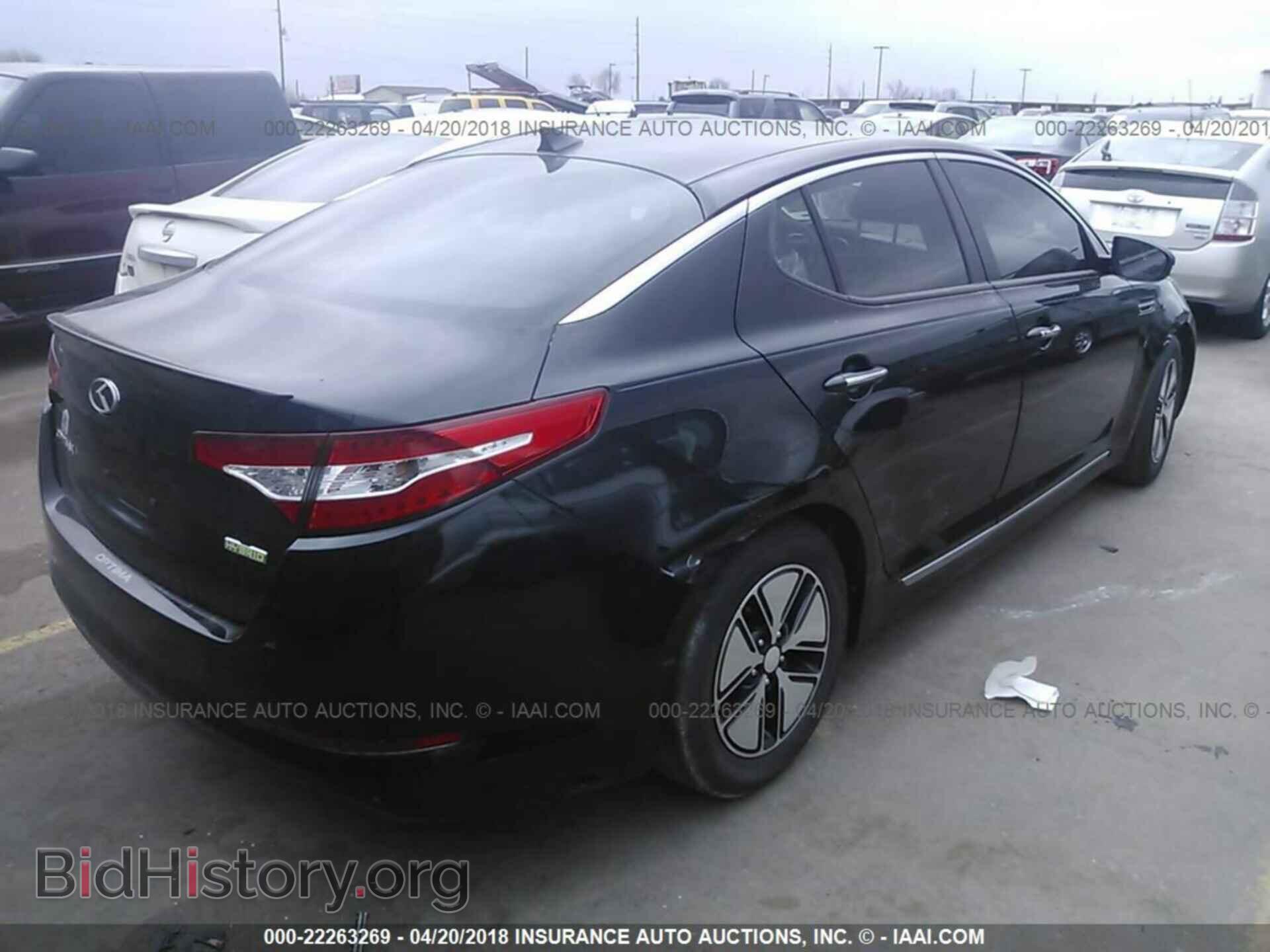 2012 Kia Optima - VIN: KNAGM4AD4C5013320 - Photo 4