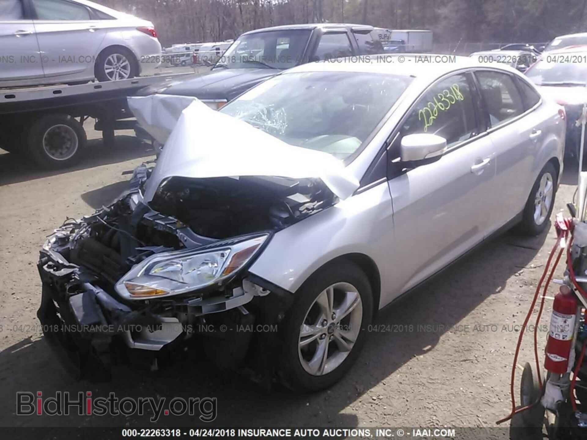 2014 Ford Focus - VIN: 1FADP3F2XEL287611 - Фото 2