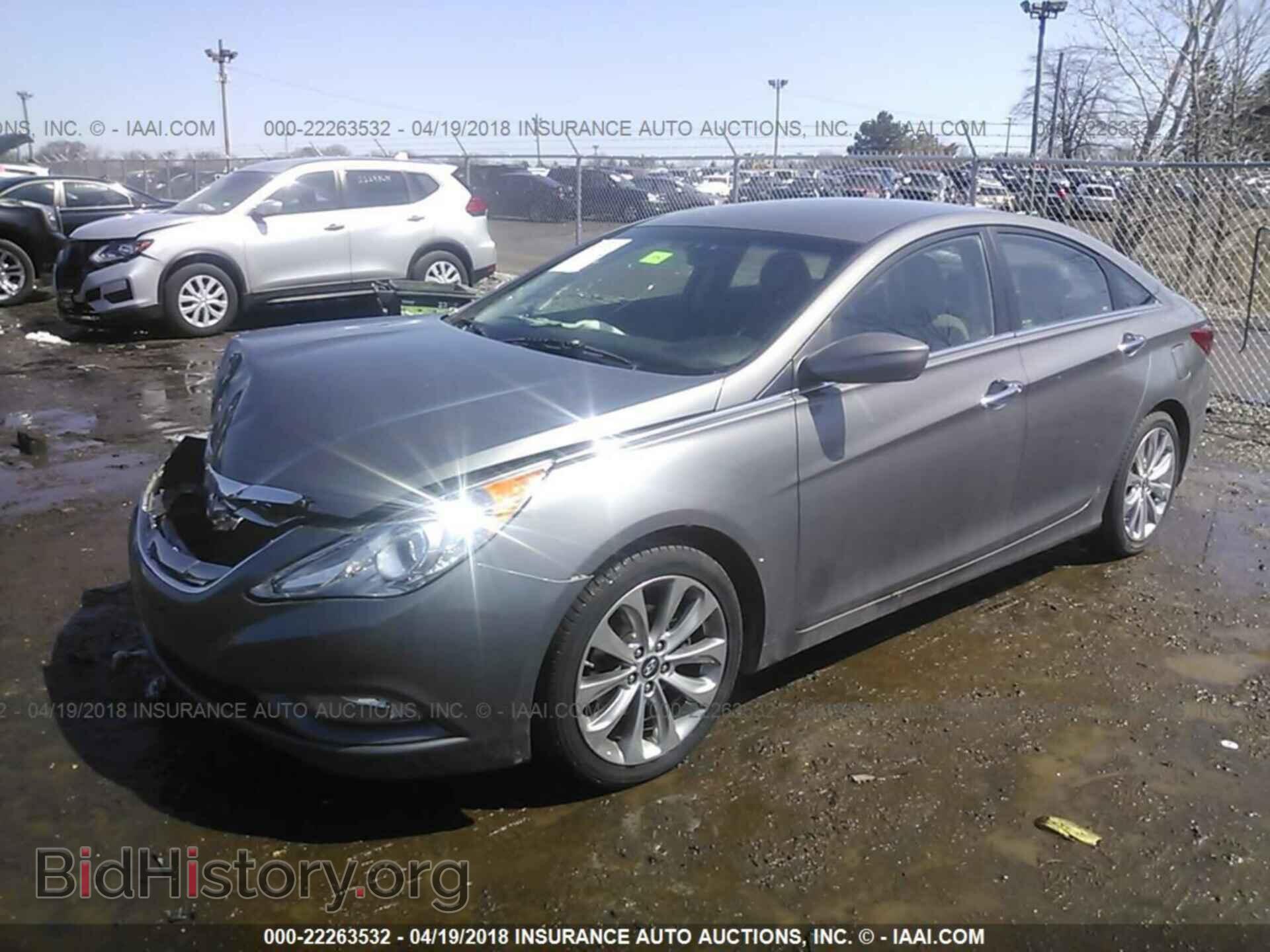 2012 Hyundai Sonata - VIN: 5NPEC4AB9CH446062 - Фото 2