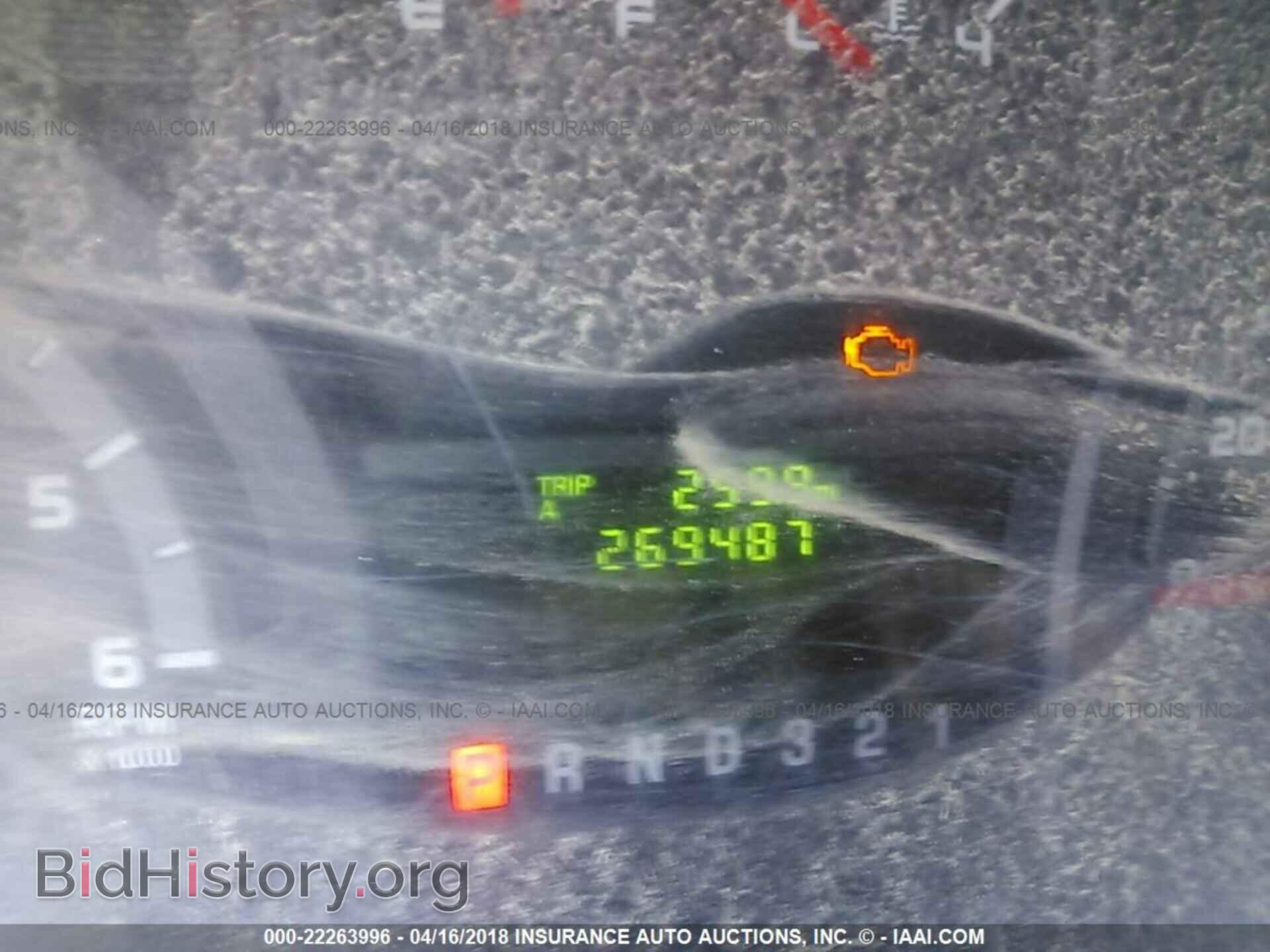 2011 Ford Econoline - VIN: 1FDEE3FL6BDA05754 - Photo 6