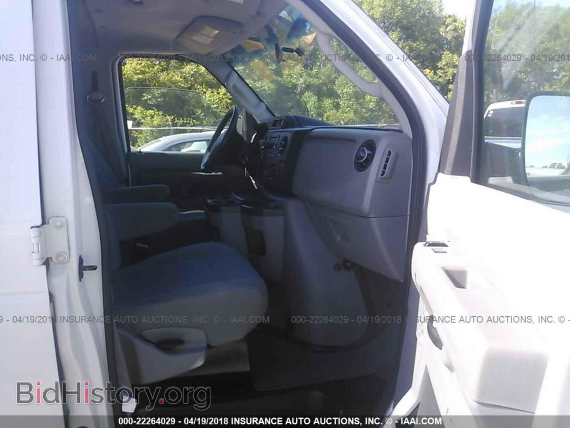 2011 Ford Econoline - VIN: 1FBNE3BL9BDA67664 - Фото 5