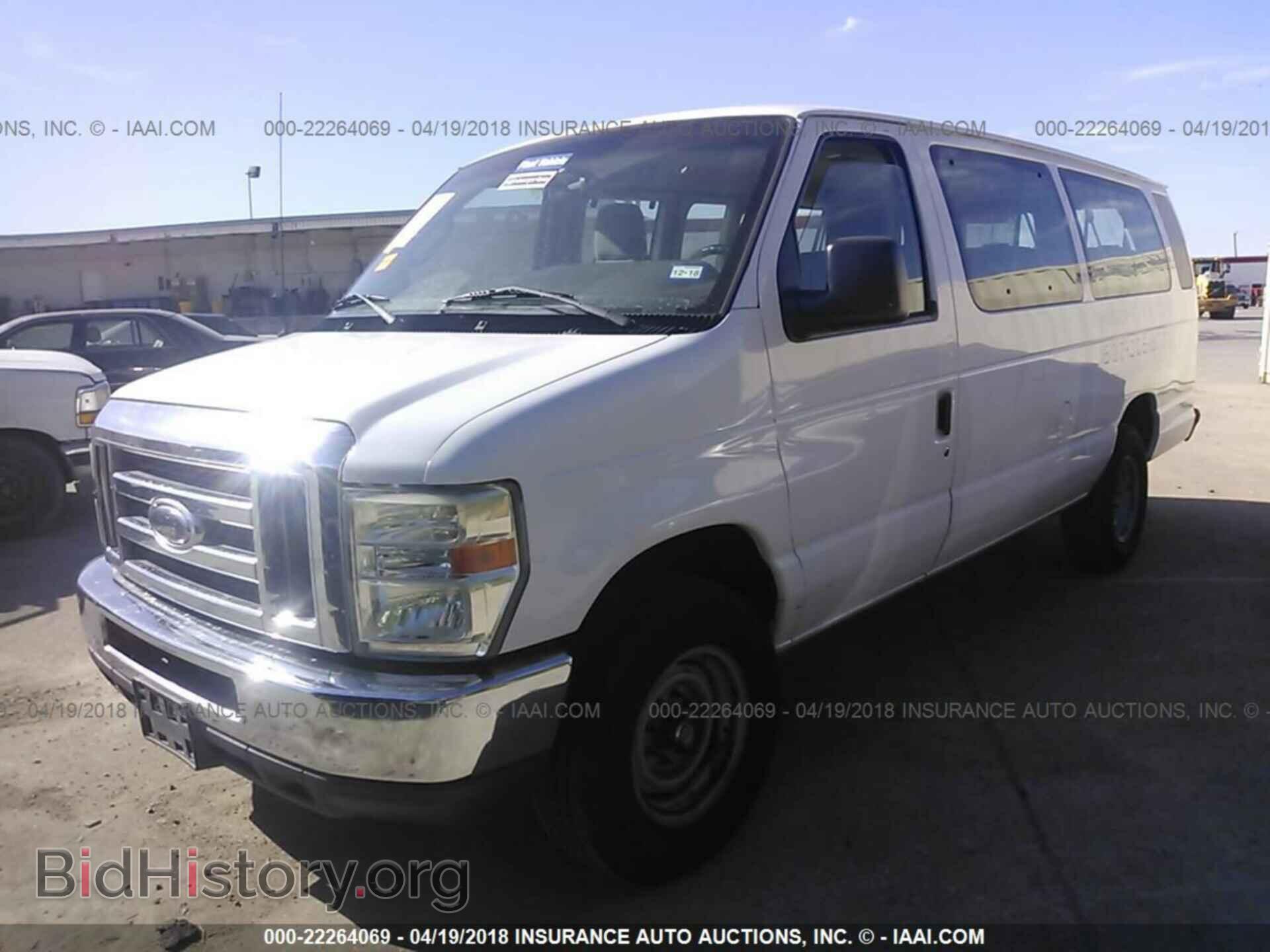 2011 Ford Econoline - VIN: 1FBSS3BL4BDA03804 - Photo 2