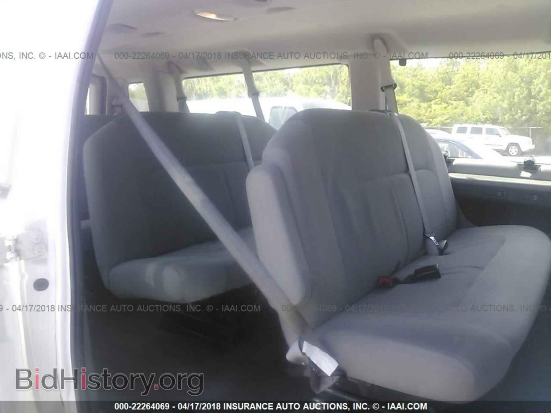 2011 Ford Econoline - VIN: 1FBSS3BL4BDA03804 - Photo 8