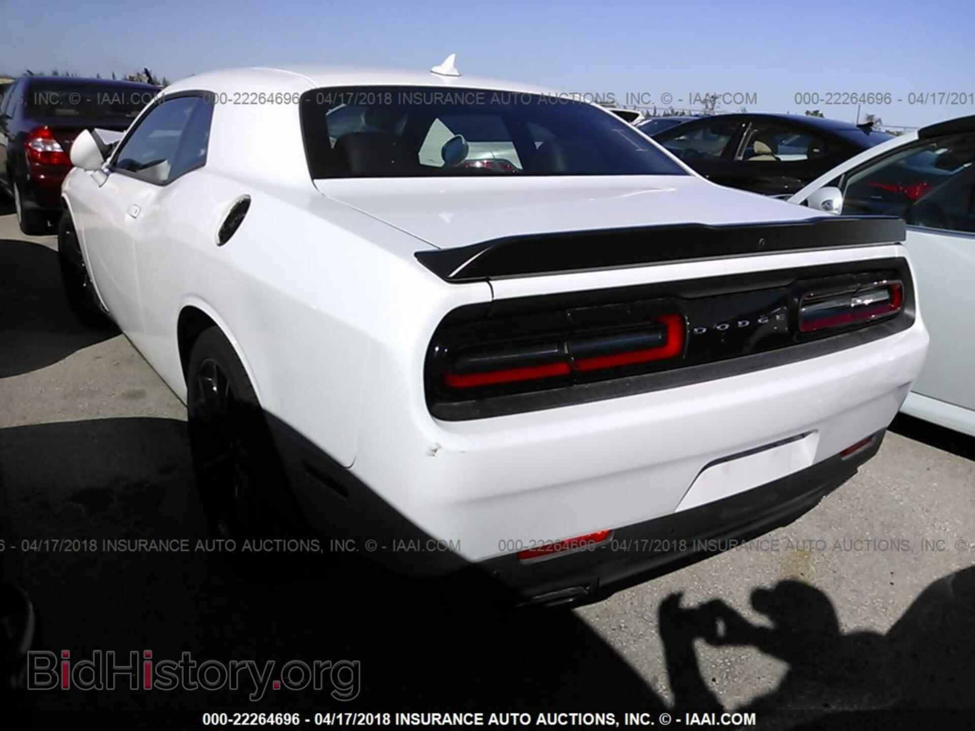 2016 Dodge Challenger - VIN: 2C3CDZAG2GH256409 - Фото 3