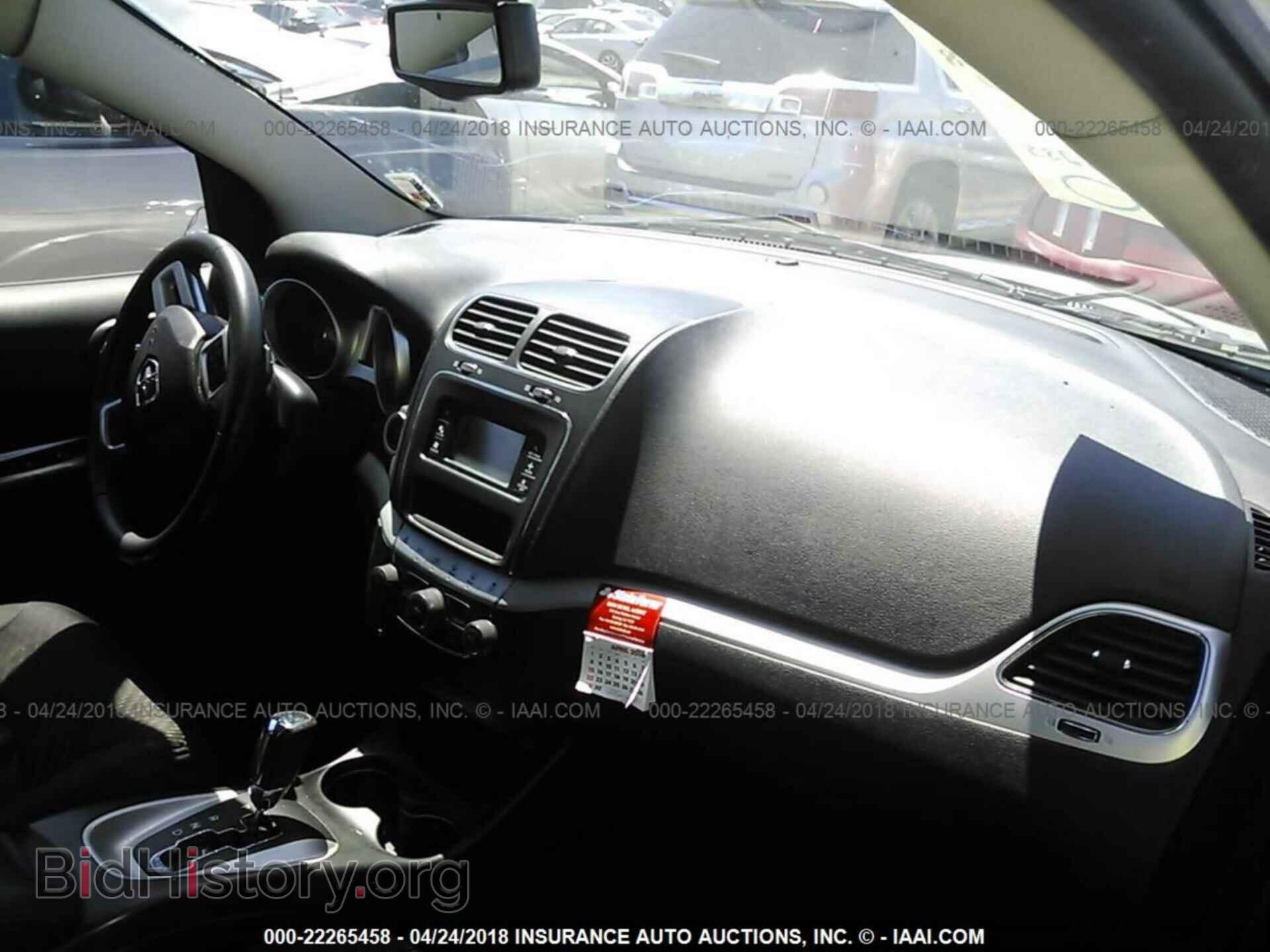 2012 Dodge Journey - VIN: 3C4PDCBG6CT304682 - Фото 5