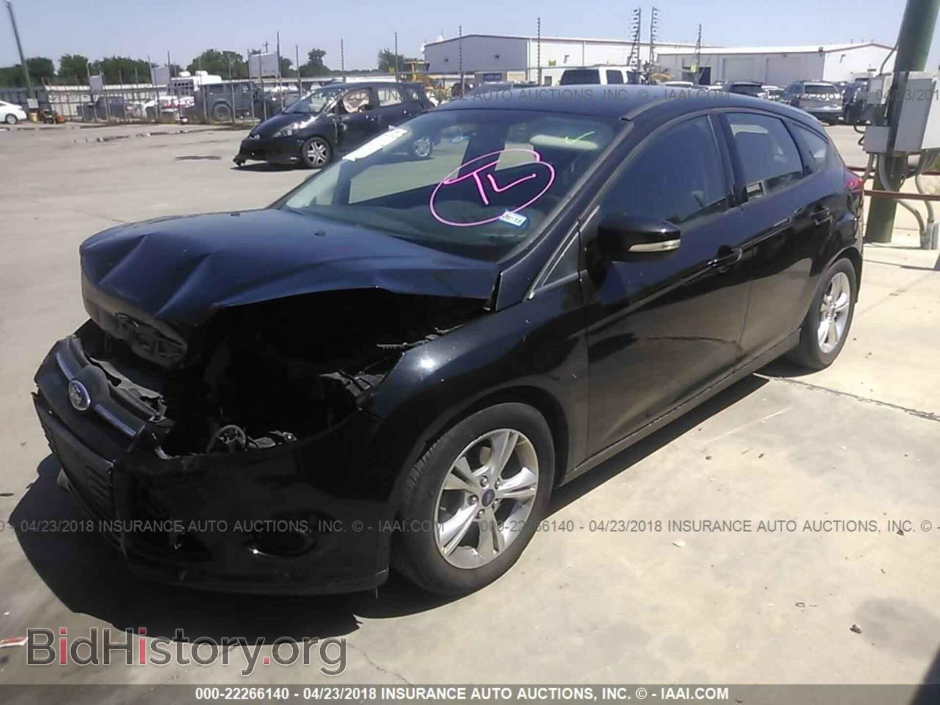 2014 Ford Focus - VIN: 1FADP3K29EL283474 - Photo 2