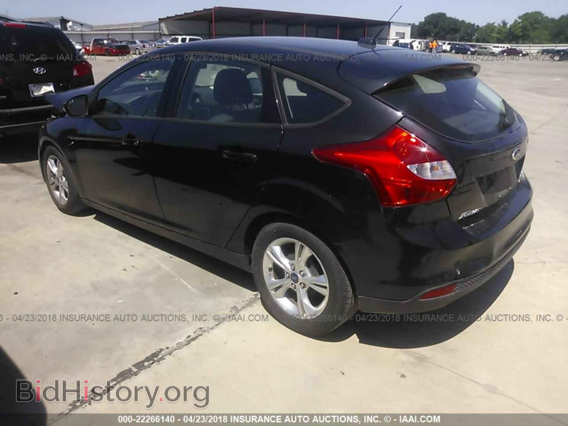 2014 Ford Focus - VIN: 1FADP3K29EL283474 - Photo 3