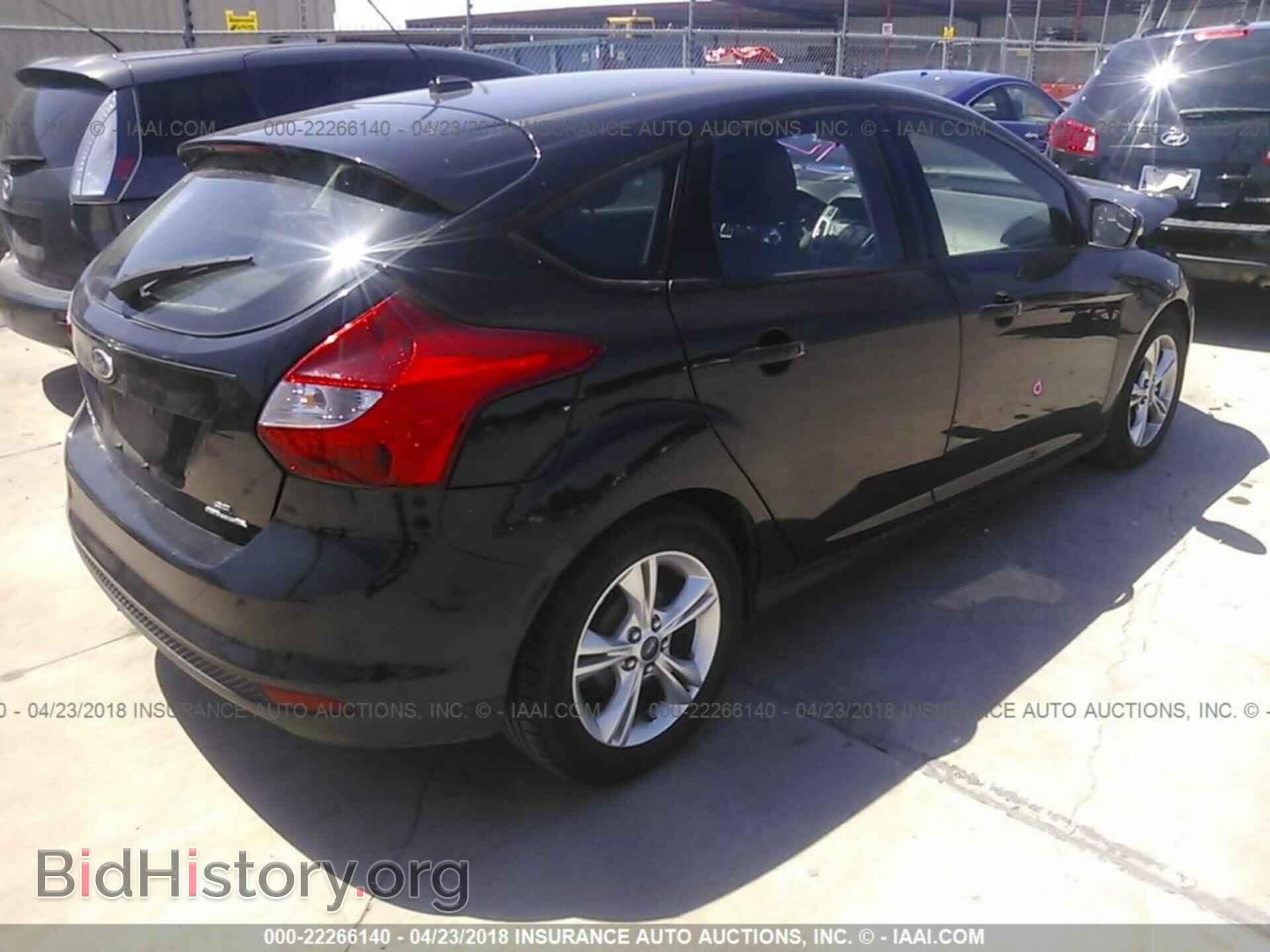2014 Ford Focus - VIN: 1FADP3K29EL283474 - Photo 4