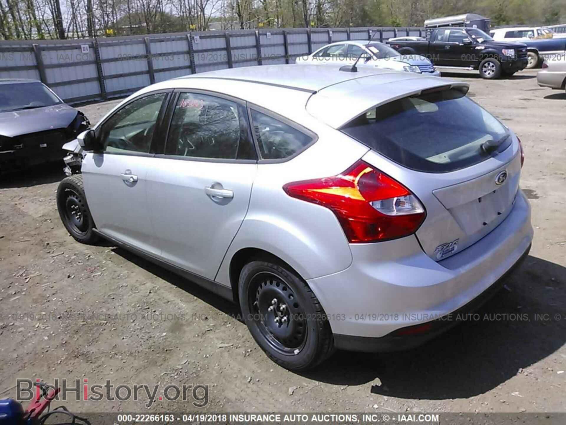 2012 Ford Focus - VIN: 1FAHP3K29CL443304 - Фото 3