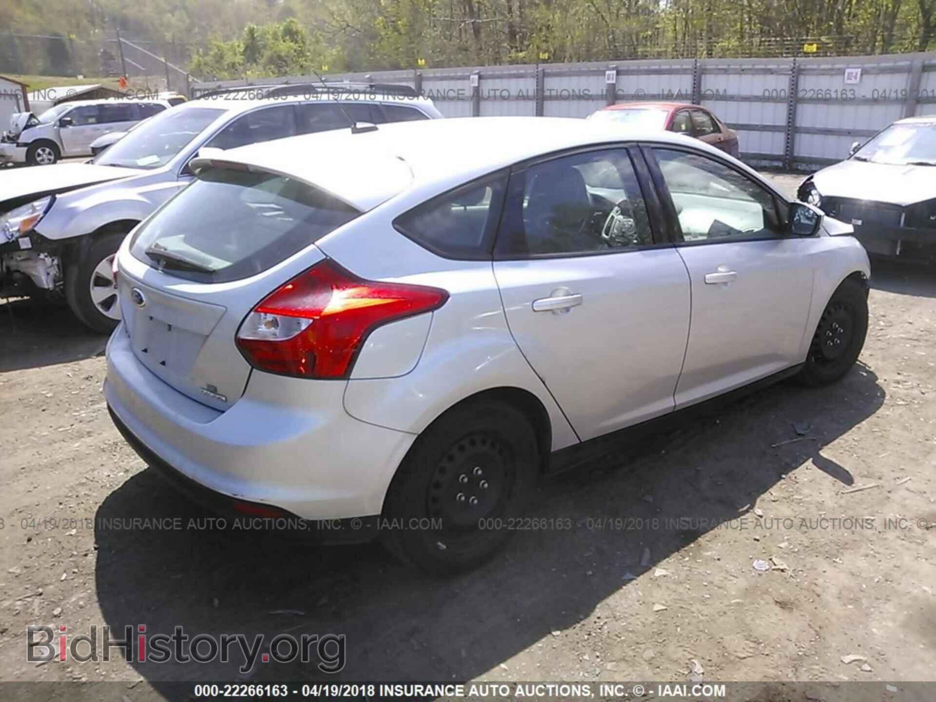 2012 Ford Focus - VIN: 1FAHP3K29CL443304 - Фото 4