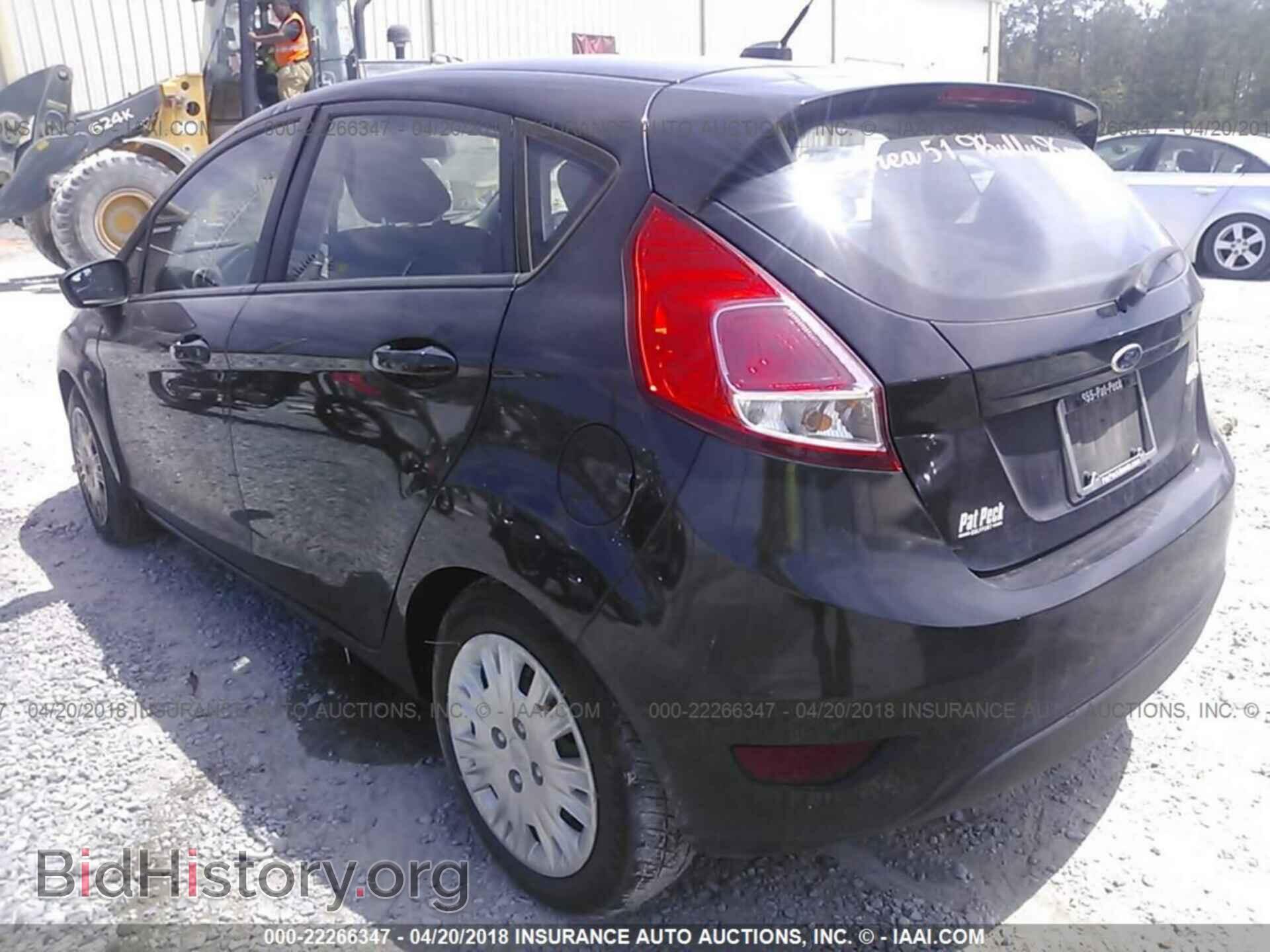 2014 Ford Fiesta - VIN: 3FADP4TJ4EM136103 - Фото 3
