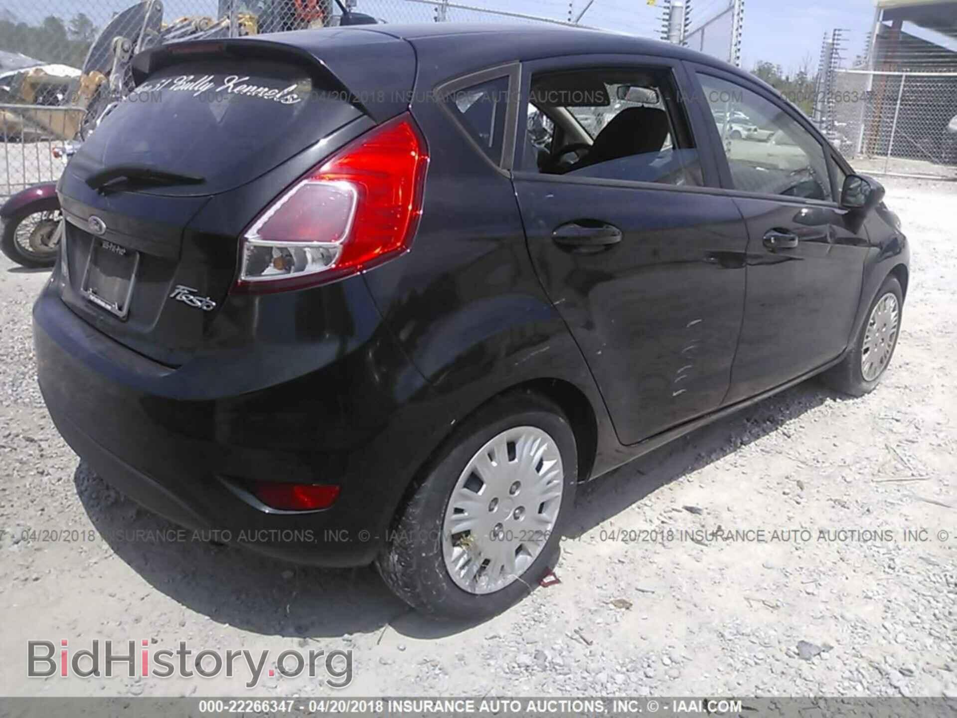2014 Ford Fiesta - VIN: 3FADP4TJ4EM136103 - Фото 4