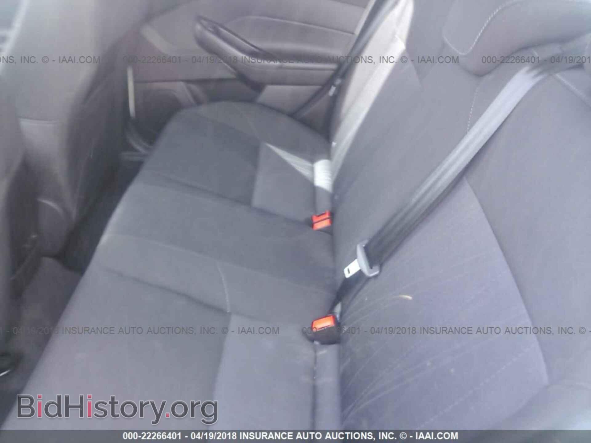 2017 Ford Focus - VIN: 1FADP3FE1HL314743 - Photo 8