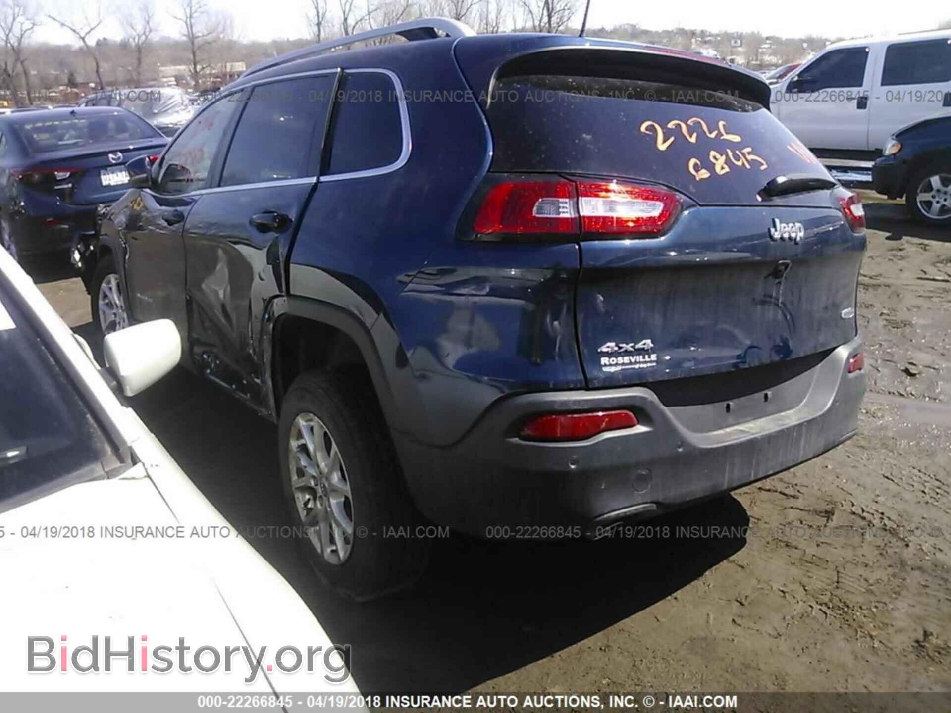 2018 Jeep Cherokee - VIN: 1C4PJMLB4JD547573 - Фото 3