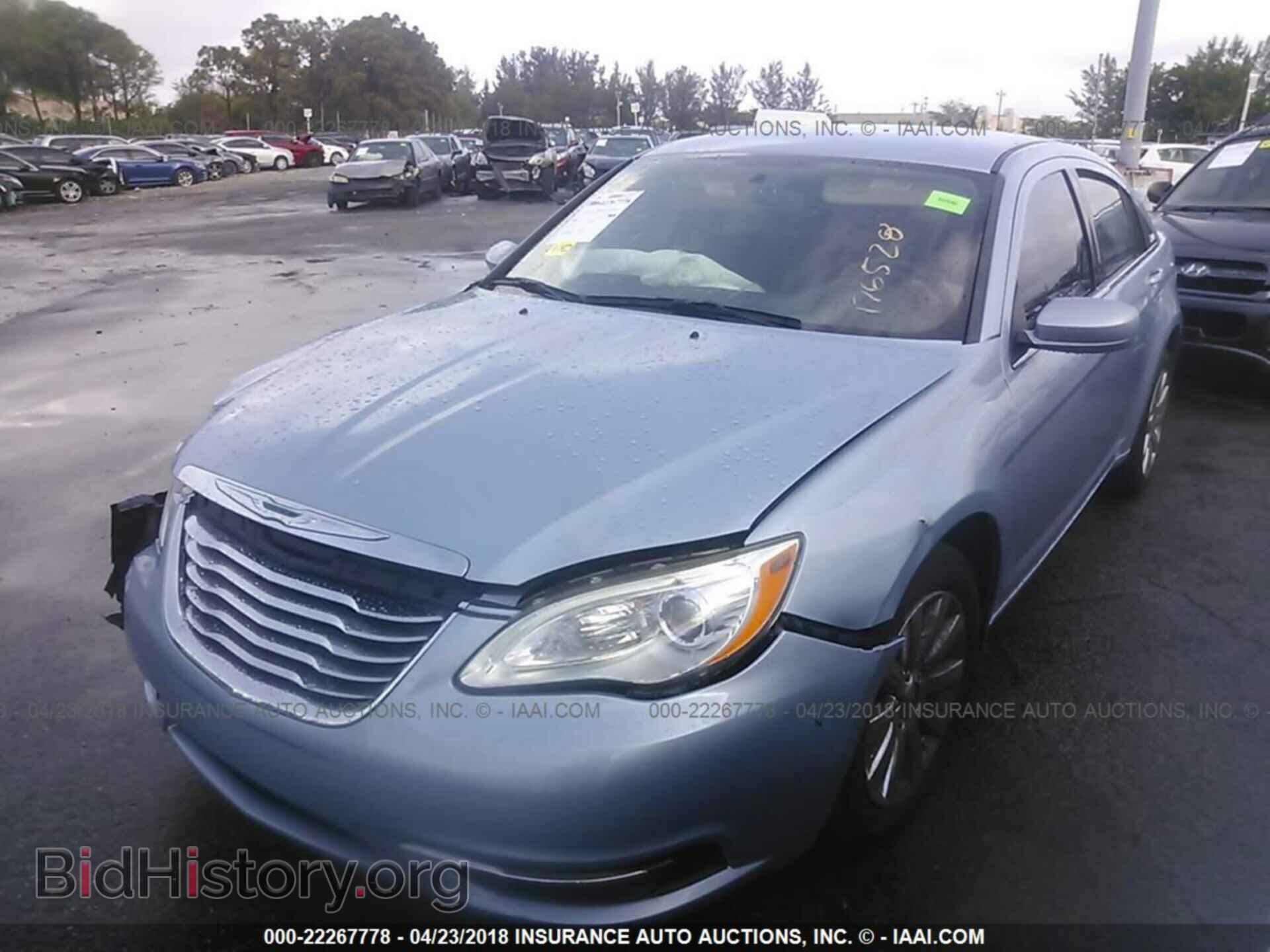 2012 Chrysler 200 - VIN: 1C3CCBBB6CN176528 - Фото 2
