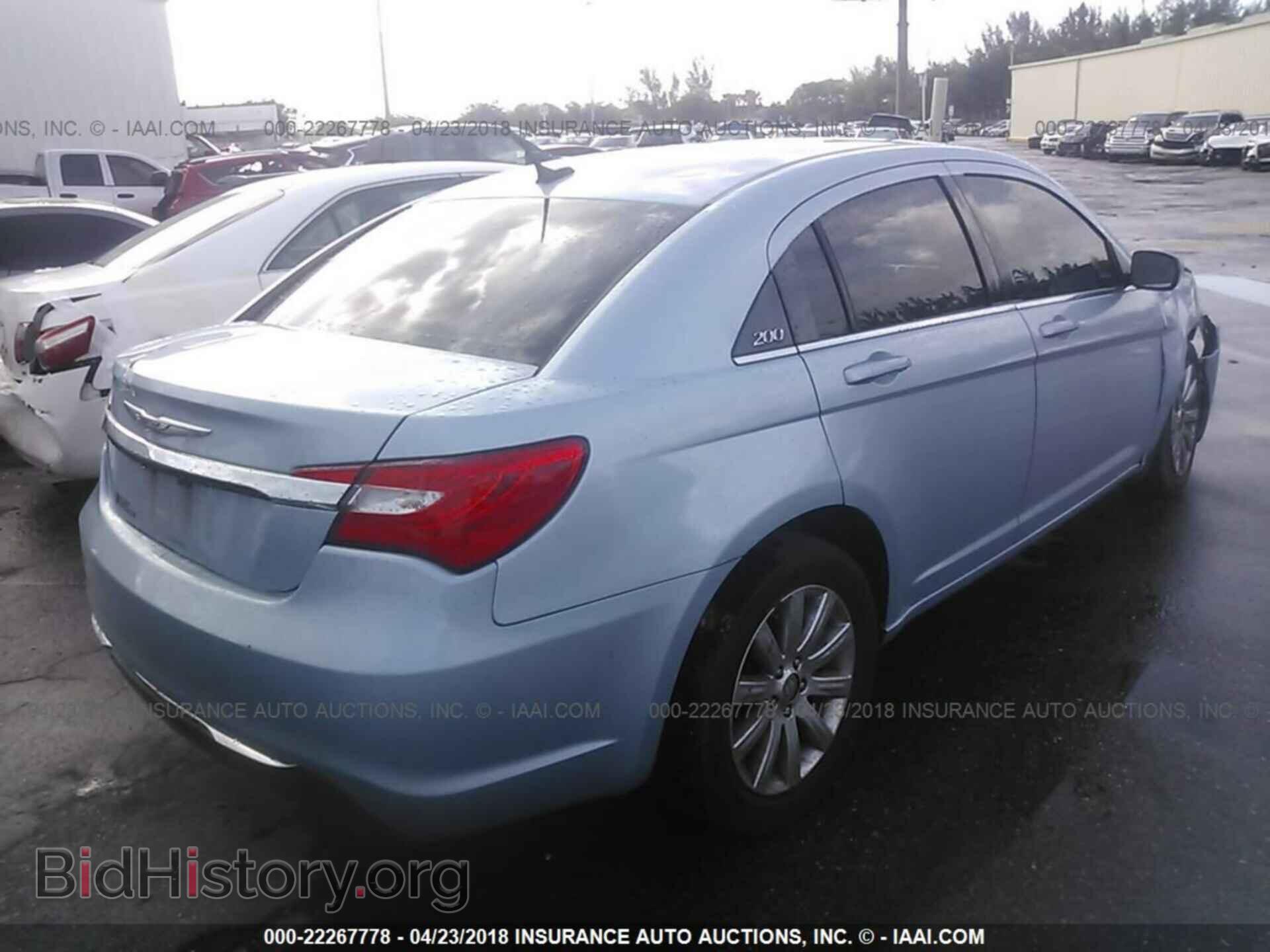 2012 Chrysler 200 - VIN: 1C3CCBBB6CN176528 - Фото 4