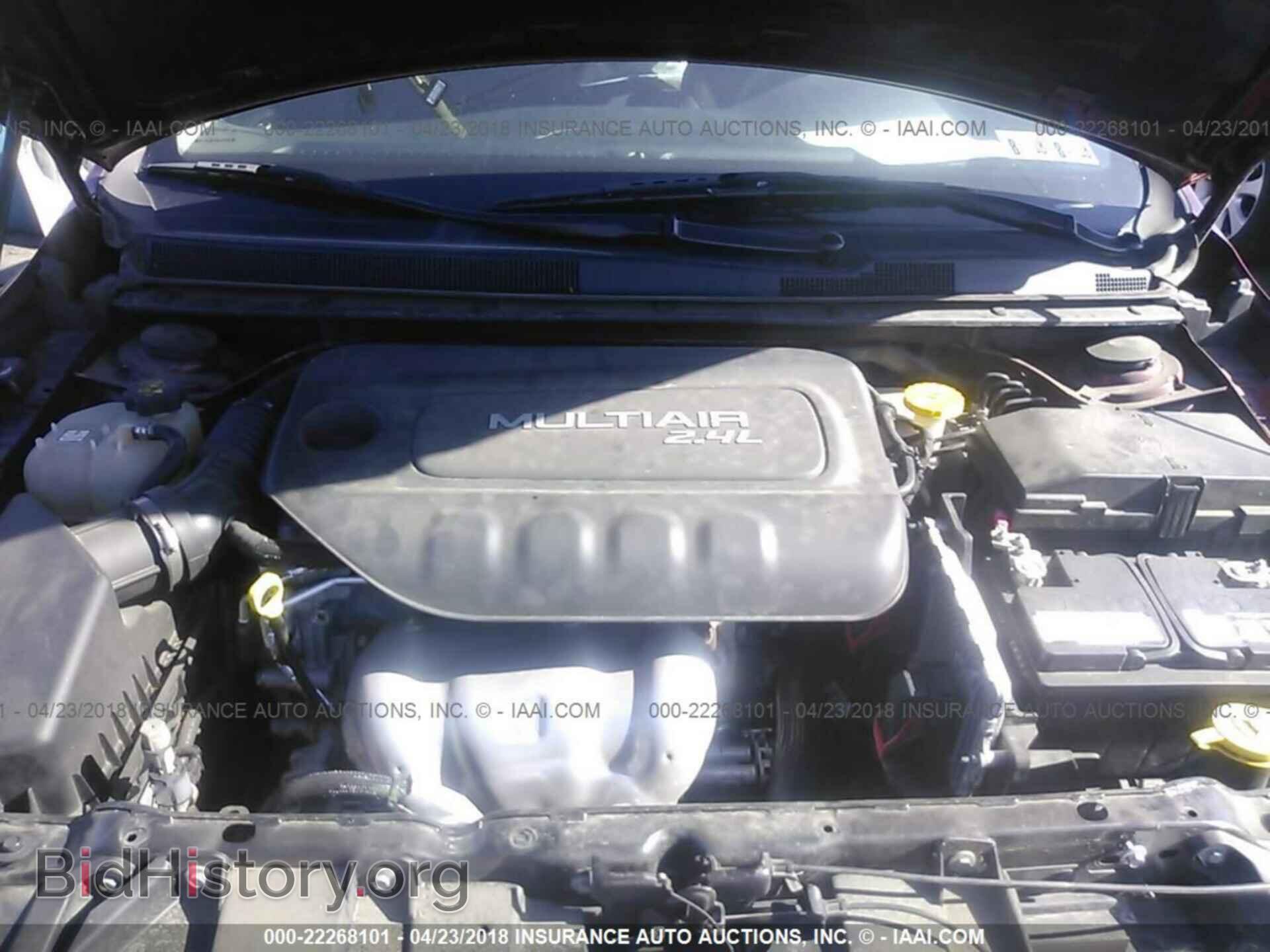 2015 Chrysler 200 - VIN: 1C3CCCAB0FN724938 - Photo 10