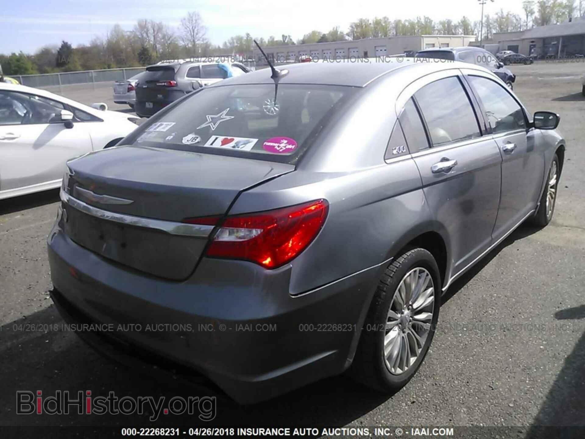 2012 Chrysler 200 - VIN: 1C3CCBCG3CN120413 - Фото 4