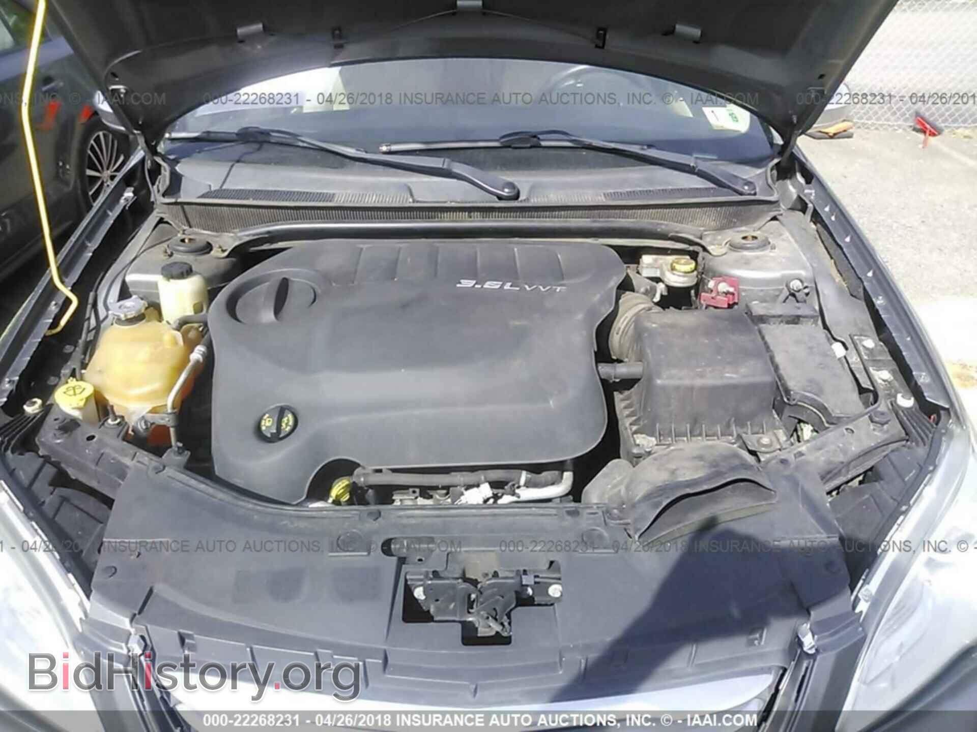 2012 Chrysler 200 - VIN: 1C3CCBCG3CN120413 - Фото 10