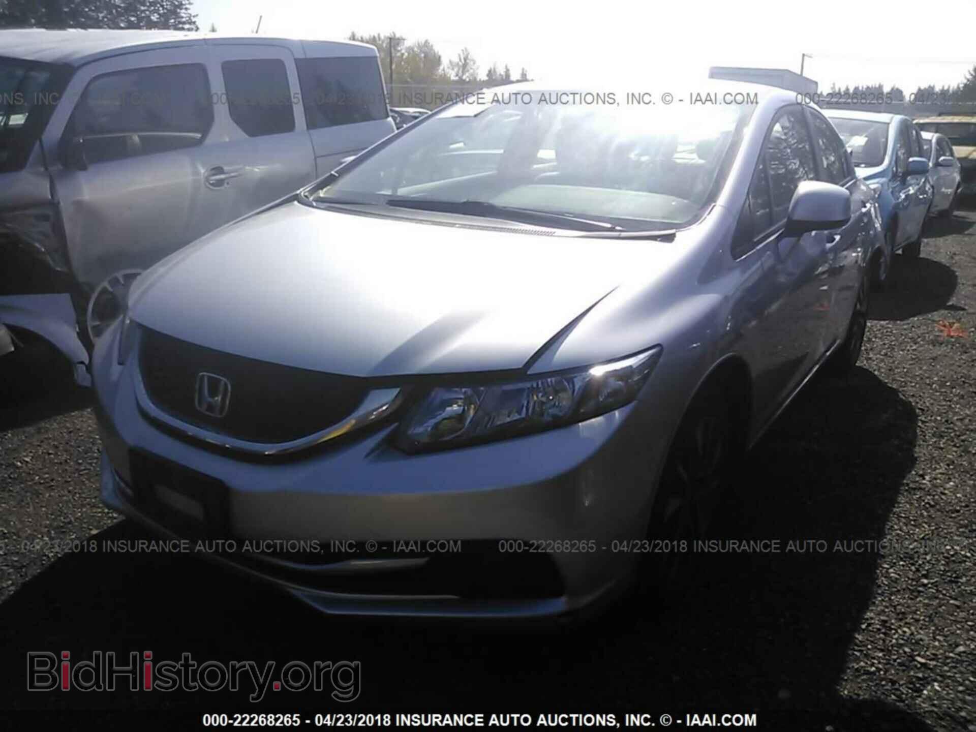 2013 Honda Civic - VIN: 19XFB2F86DE255357 - Фото 2