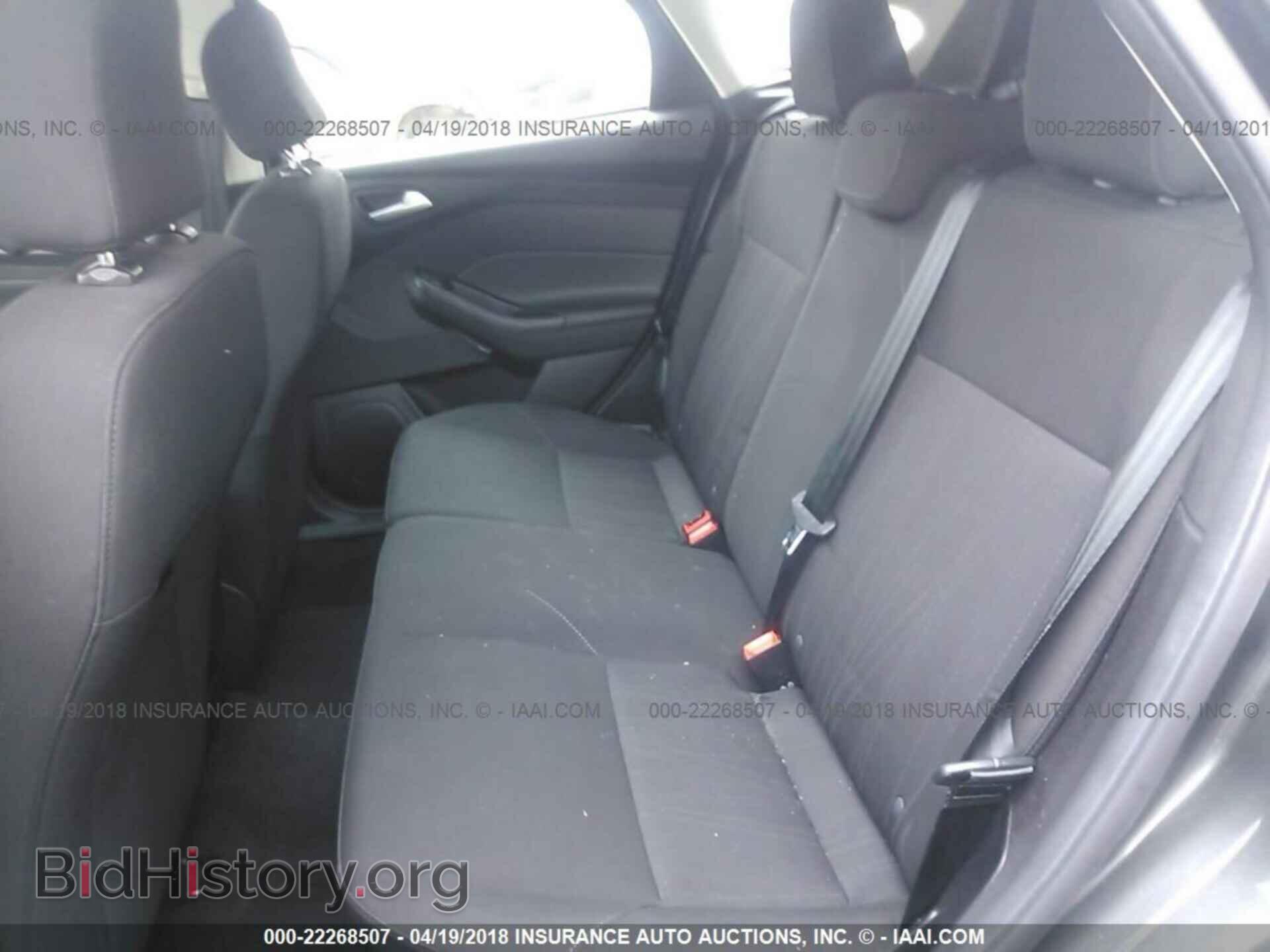 2016 Ford Focus - VIN: 1FADP3K26GL235112 - Фото 8