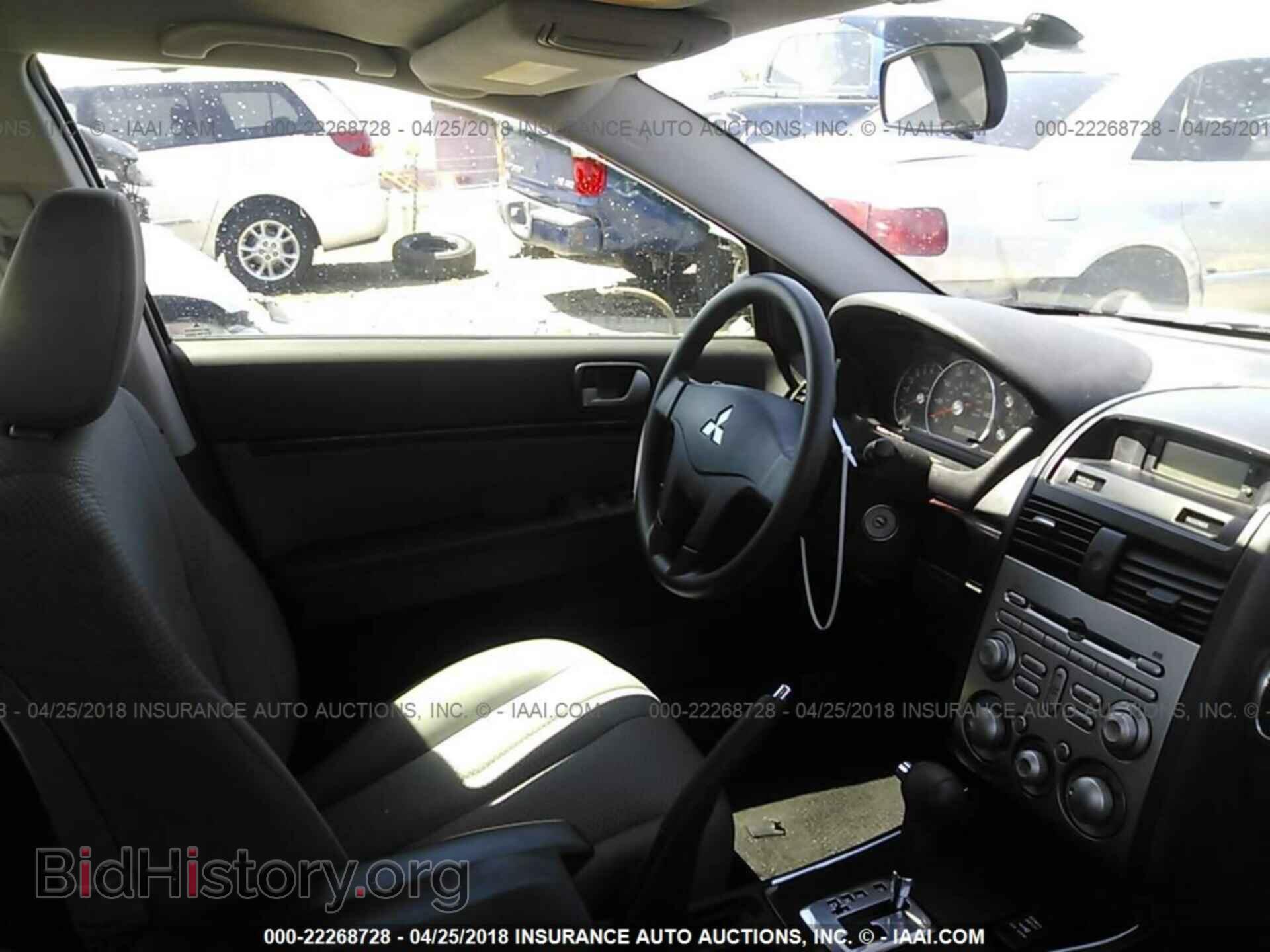 2011 MITSUBISHI GALANT - VIN: 4A32B3FF4BE031545 - Фото 5