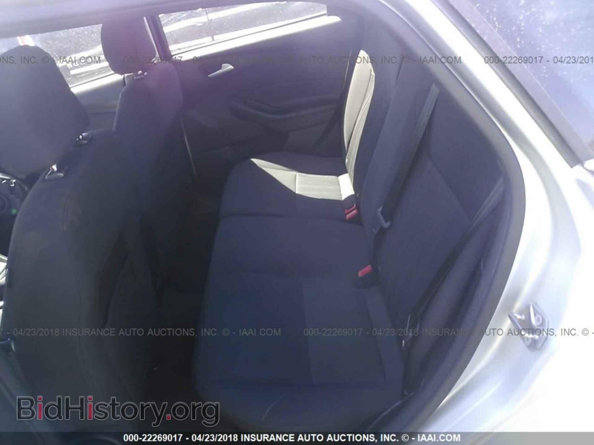 2016 Ford Focus - VIN: 1FADP3K20GL269692 - Фото 8
