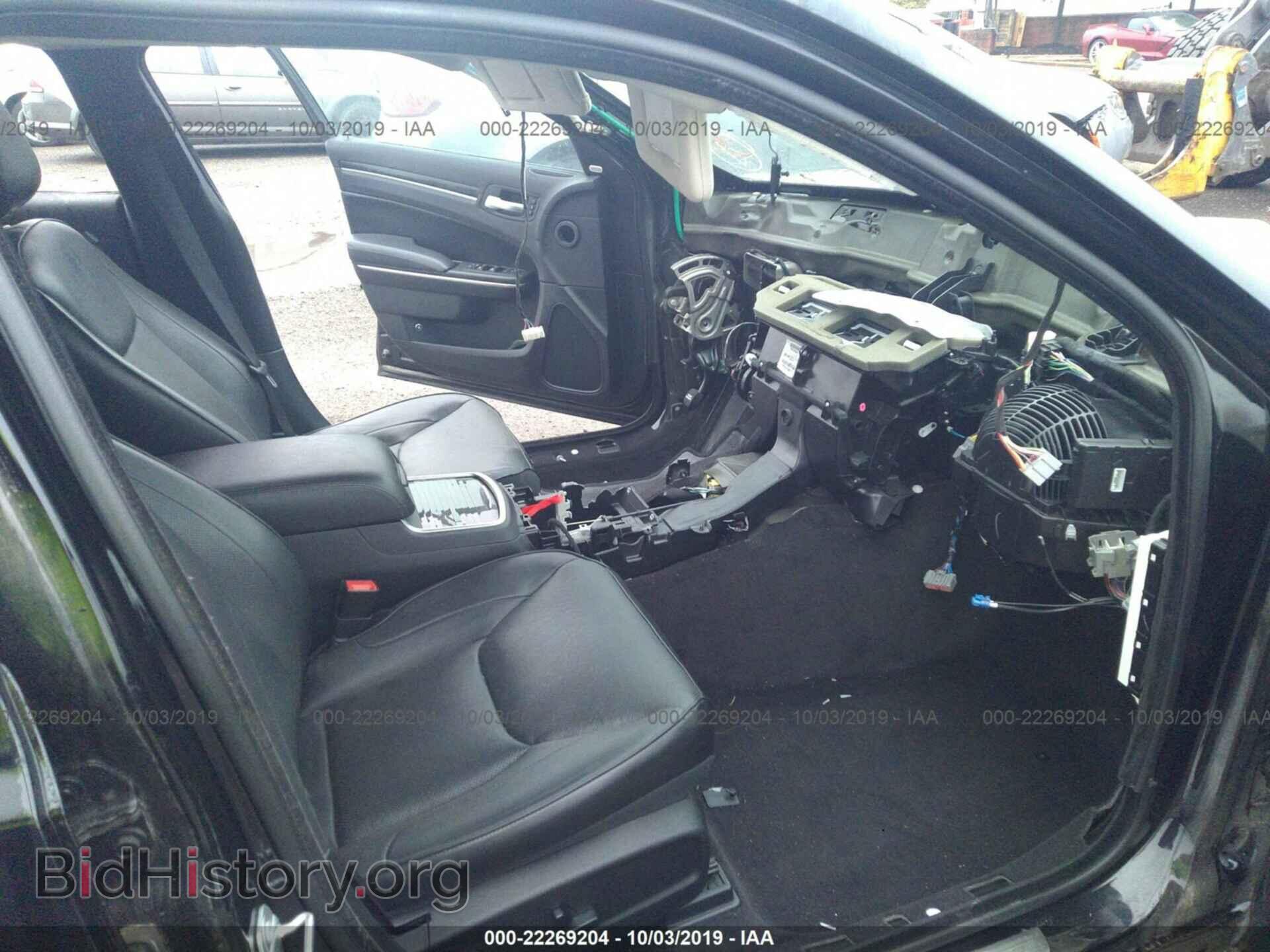 2016 CHRYSLER 300C - VIN: 2C3CCAEG2GH248034 - Фото 5