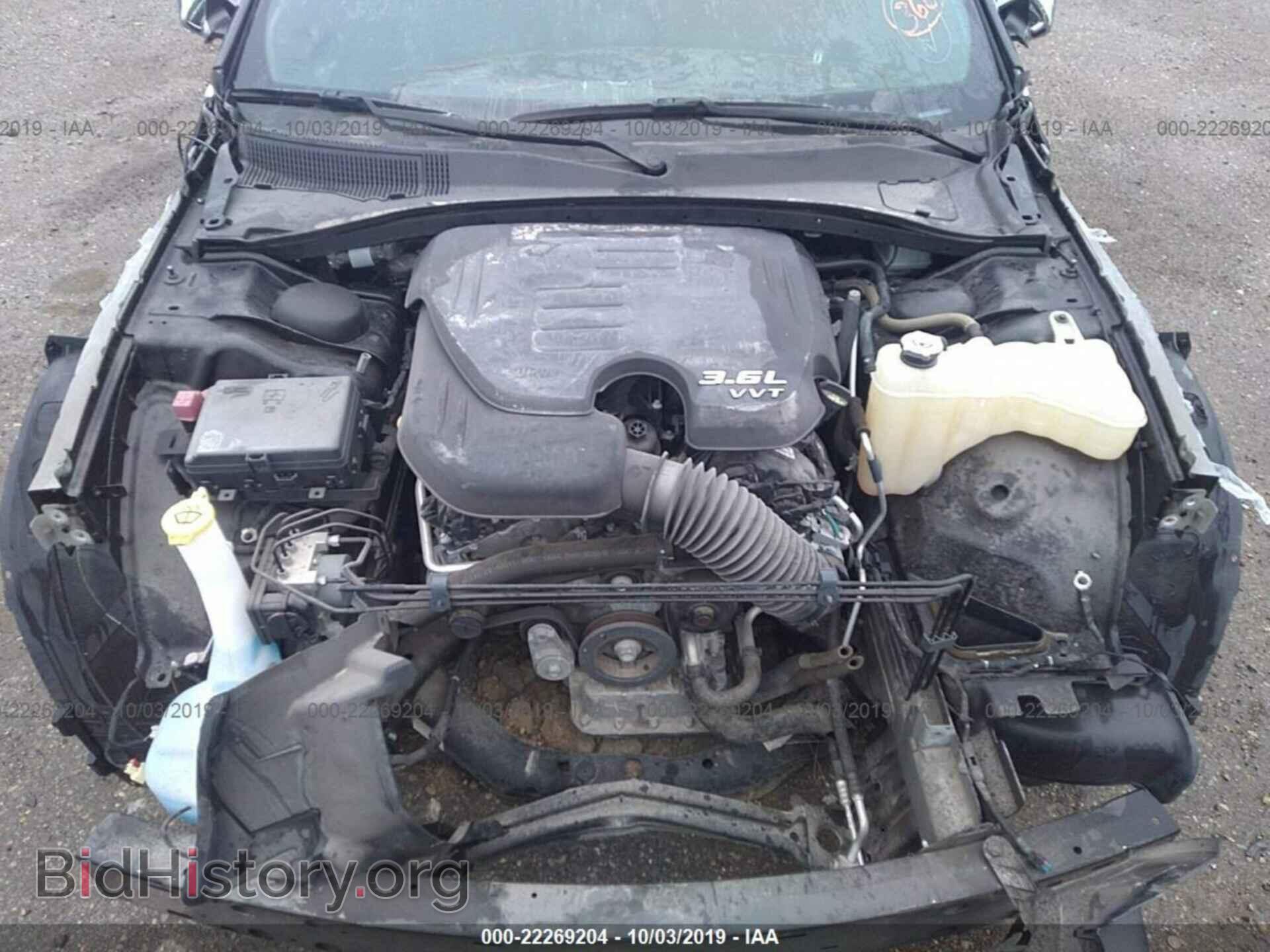 2016 CHRYSLER 300C - VIN: 2C3CCAEG2GH248034 - Фото 10