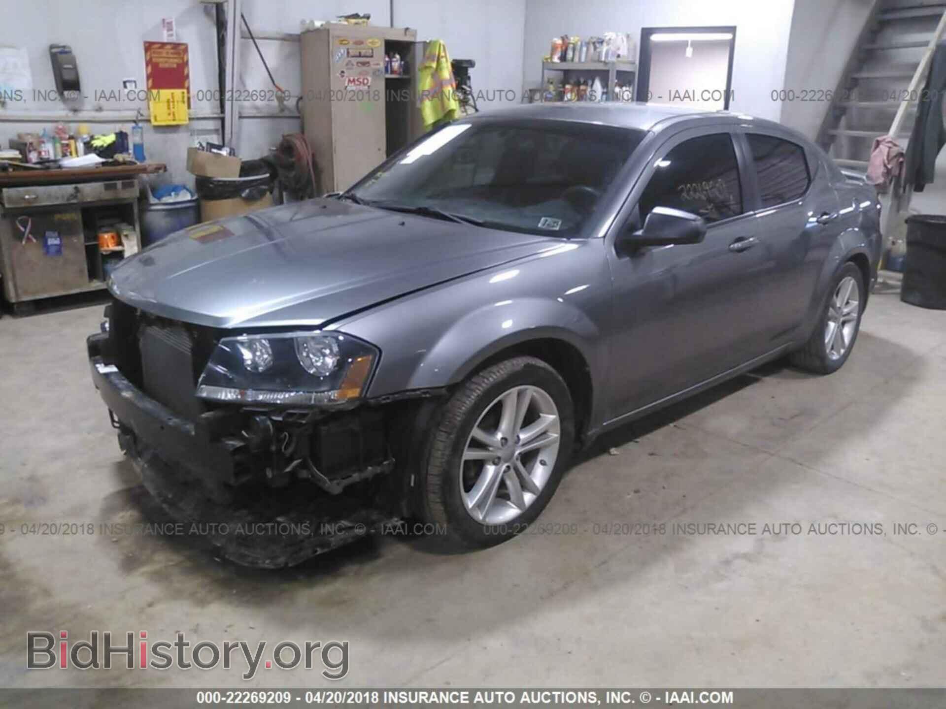 2013 Dodge Avenger - VIN: 1C3CDZAG2DN747968 - Фото 2