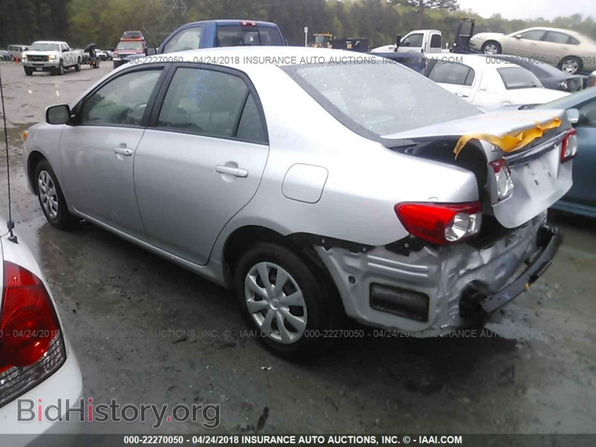 2011 Toyota Corolla - VIN: 2T1BU4EE4BC606550 - Фото 3