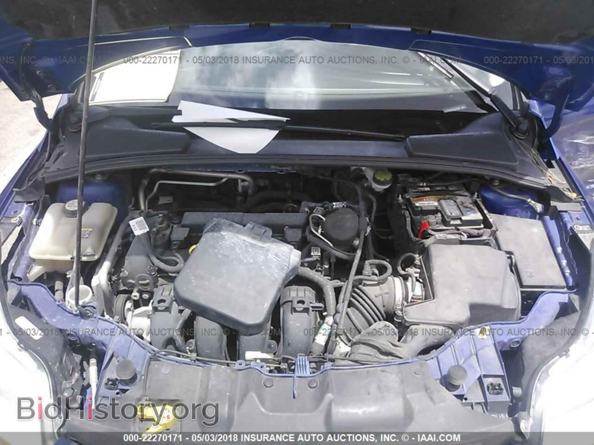 2012 Ford Focus - VIN: 1FAHP3F27CL327948 - Photo 10