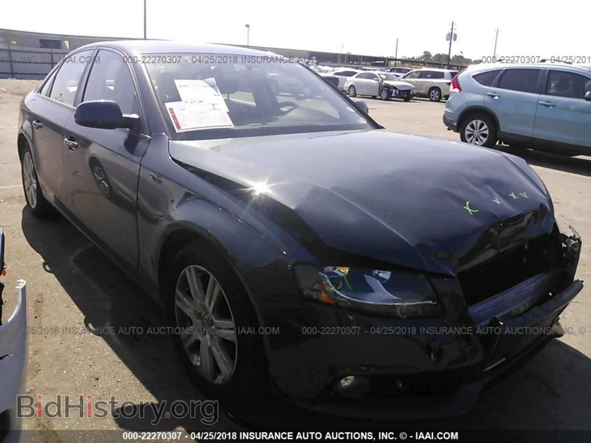 Photo WAUDFAFL3BN012430 - Audi A4 2011