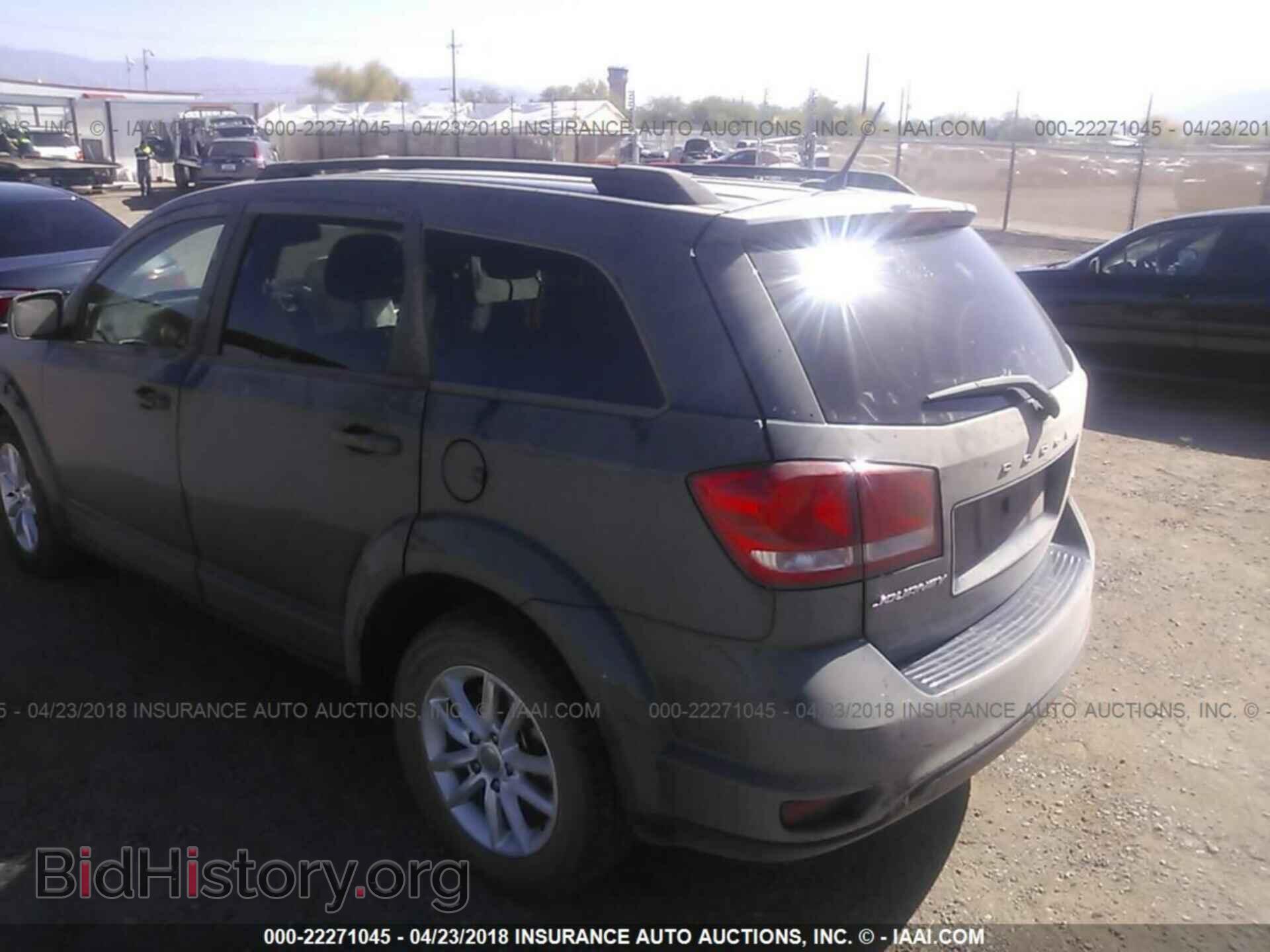 2014 Dodge Journey - VIN: 3C4PDCBB2ET130553 - Фото 3