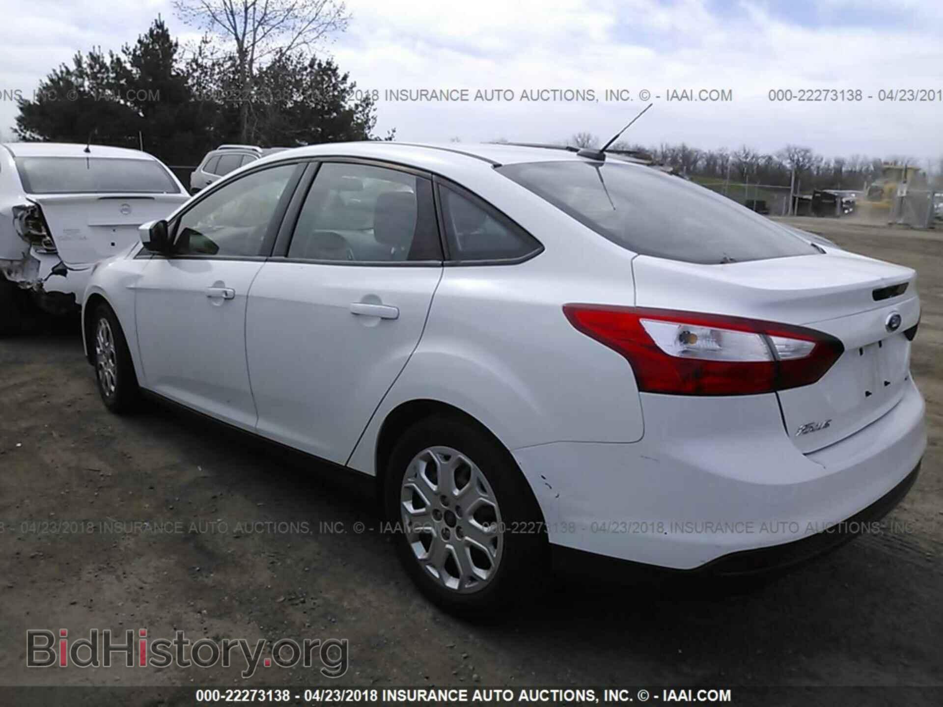 2012 Ford Focus - VIN: 1FAHP3F22CL156588 - Фото 3