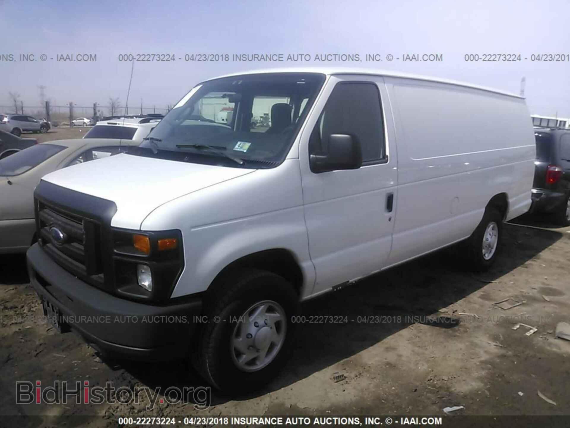 2011 Ford Econoline - VIN: 1FTSS3EL1BDA66608 - Фото 2