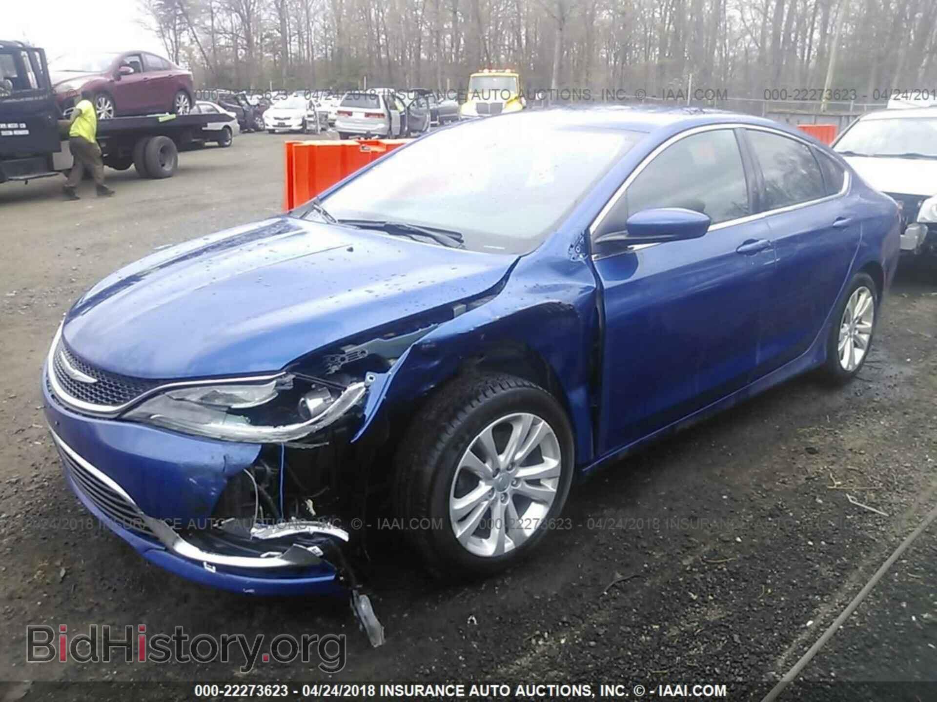 2015 Chrysler 200 - VIN: 1C3CCCAB4FN718849 - Фото 2