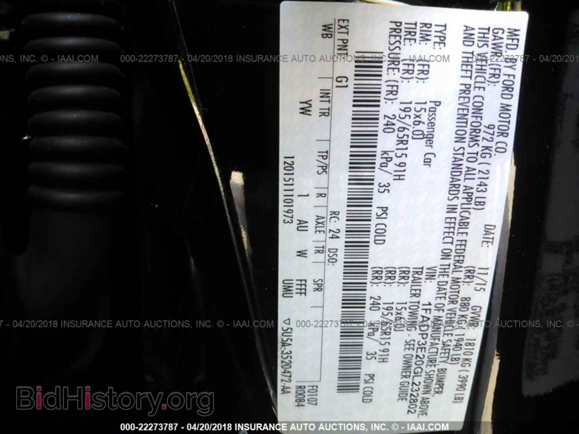 2016 Ford Focus - VIN: 1FADP3E20GL232802 - Photo 9