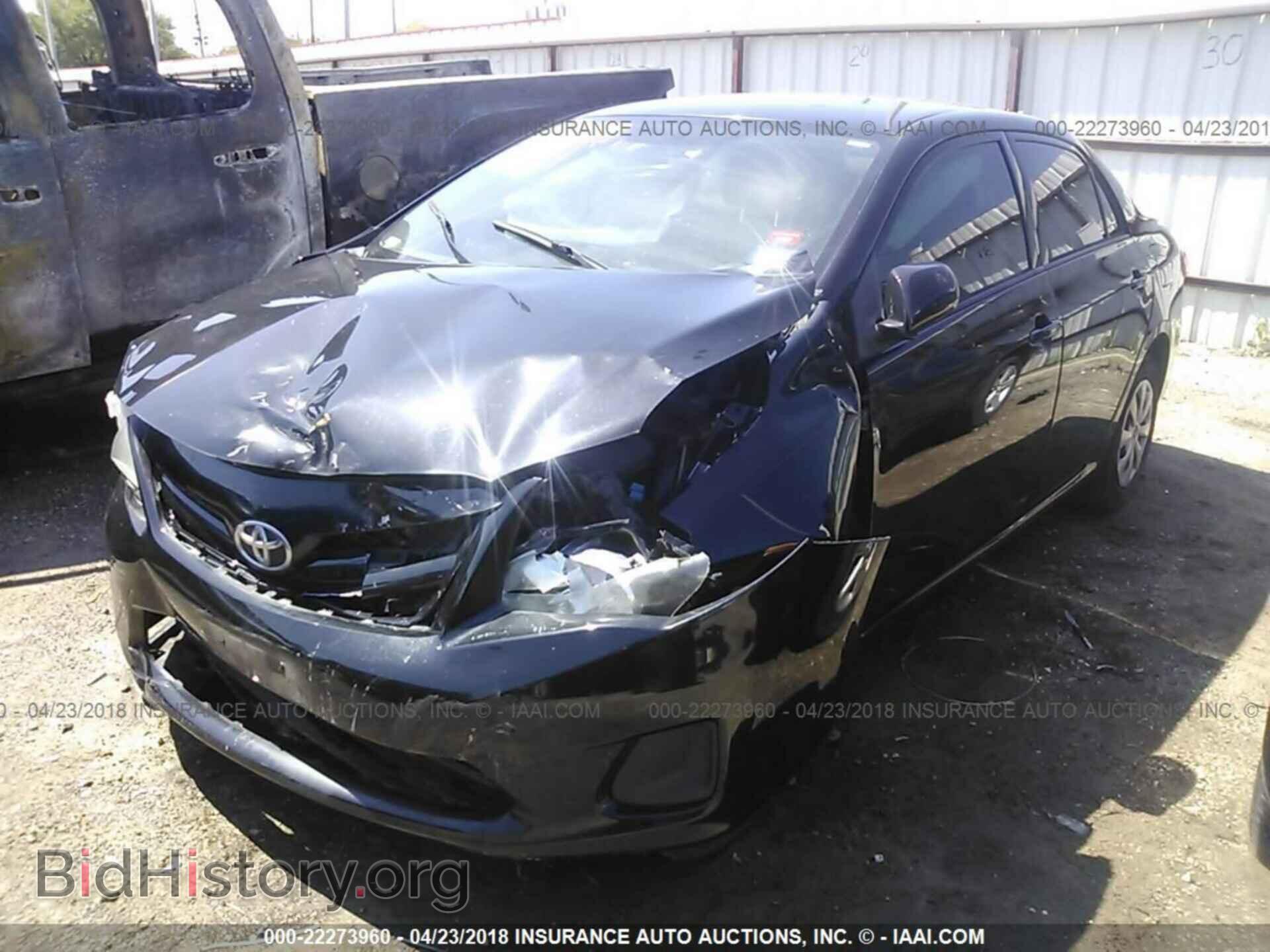 2011 Toyota Corolla - VIN: JTDBU4EE6B9124166 - Фото 2