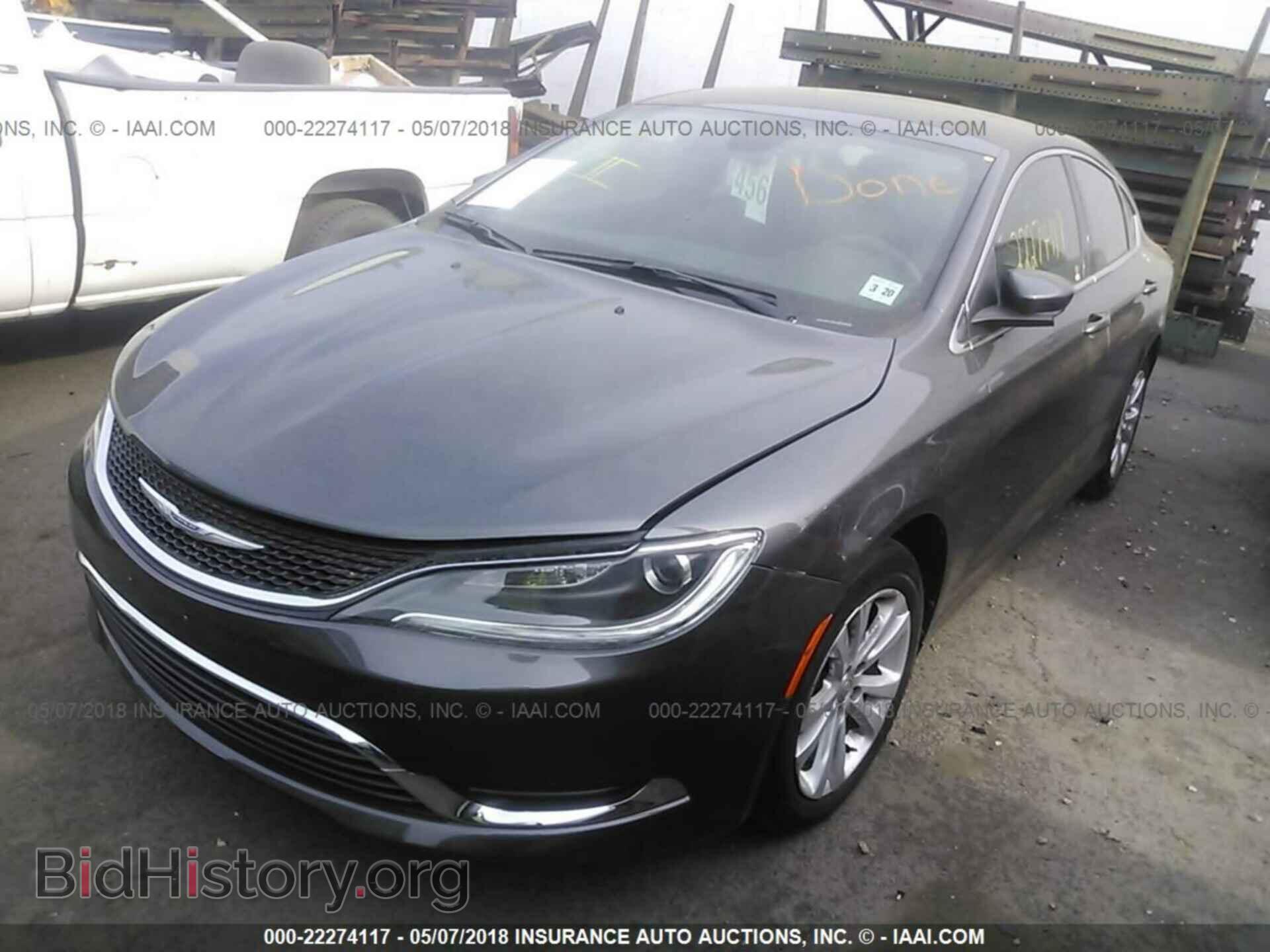 2015 Chrysler 200 - VIN: 1C3CCCAB7FN706761 - Фото 2